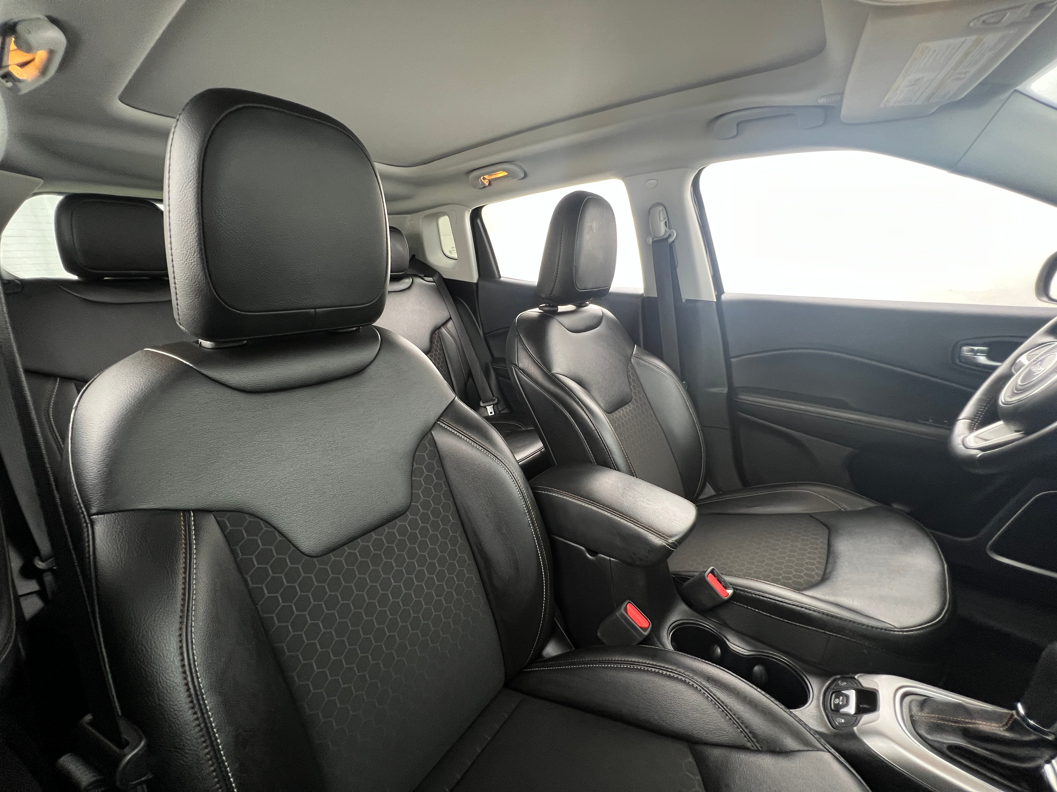2020 Jeep Compass Latitude 2