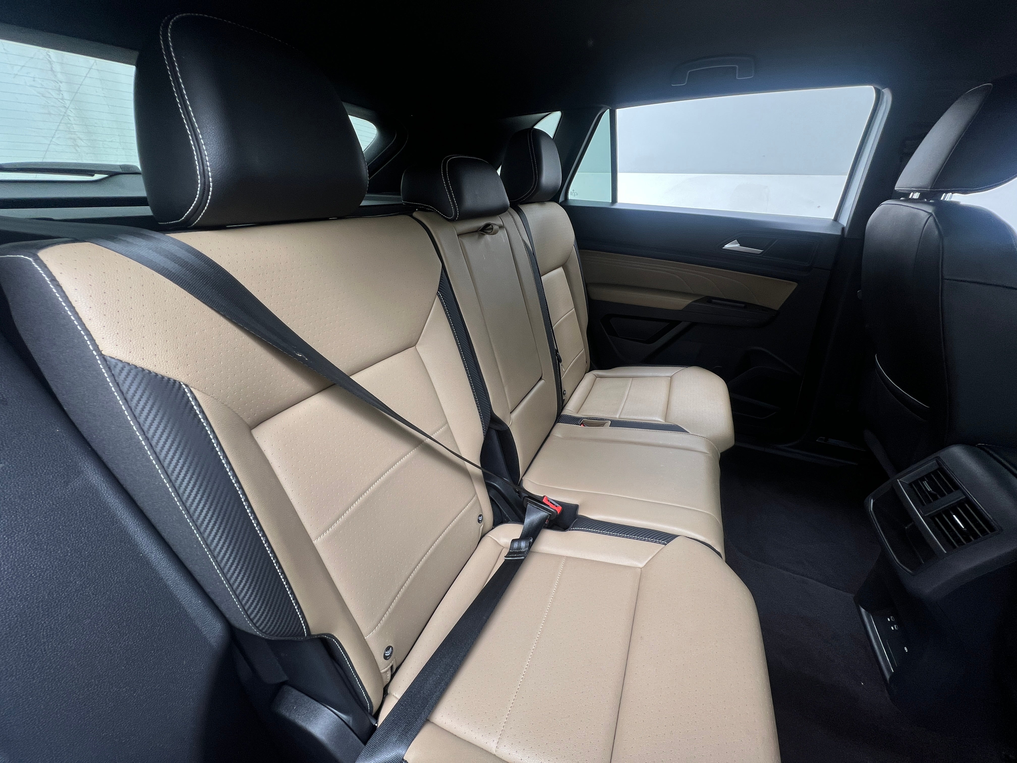 2022 Volkswagen Atlas SE 5