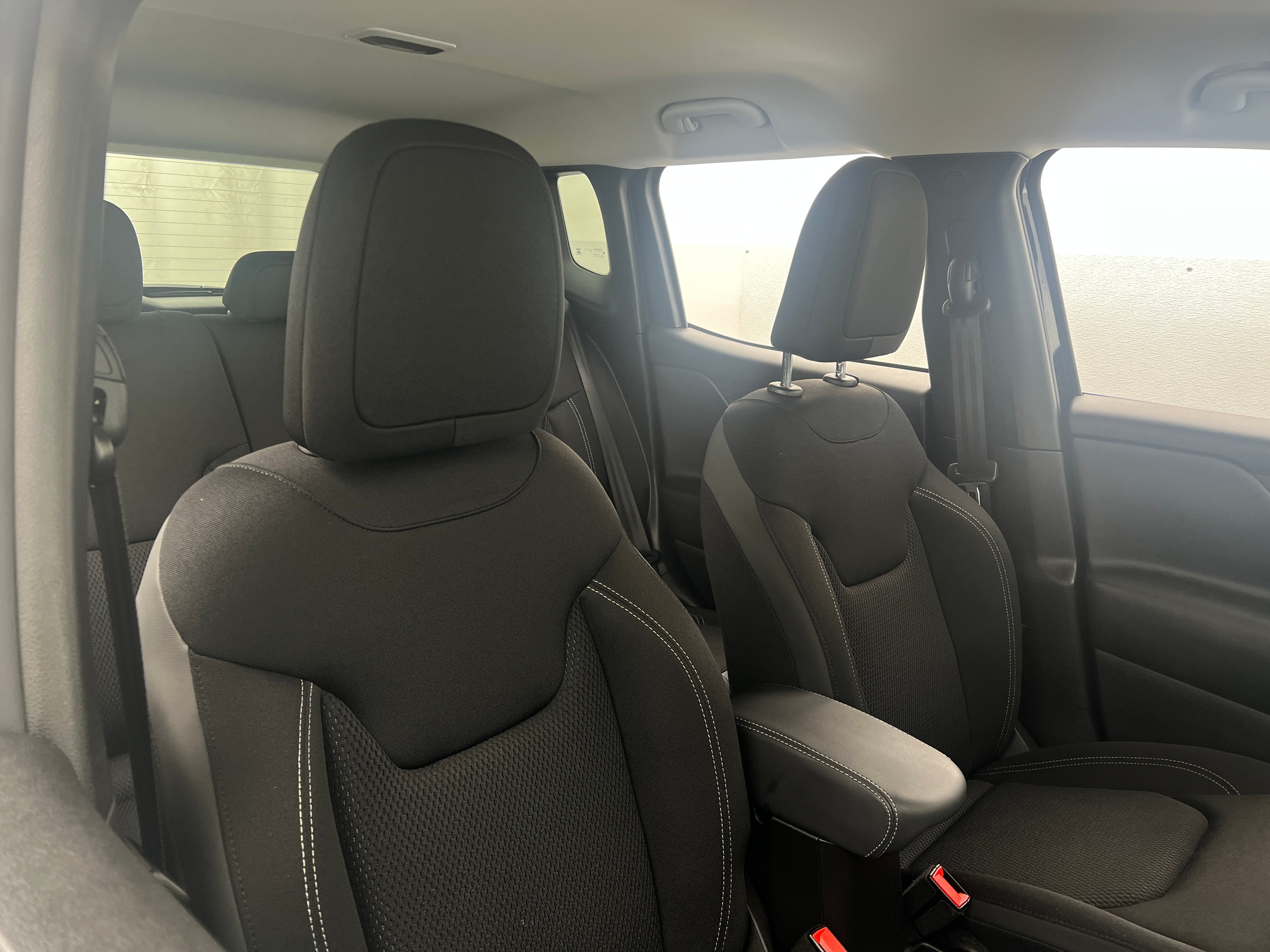 2023 Jeep Renegade Latitude 2
