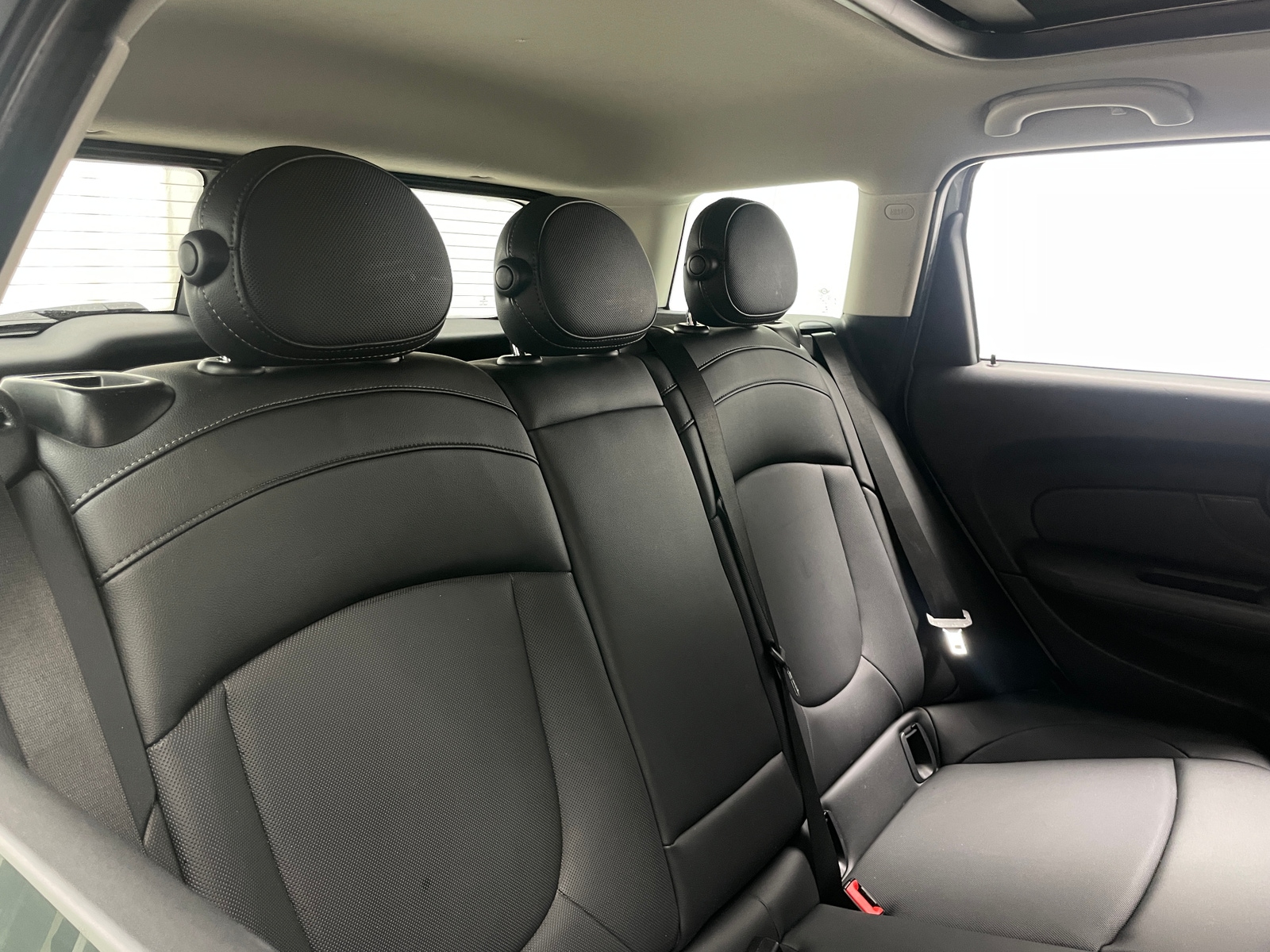 Thumbnail: 2019 MINI Cooper Clubman - 5