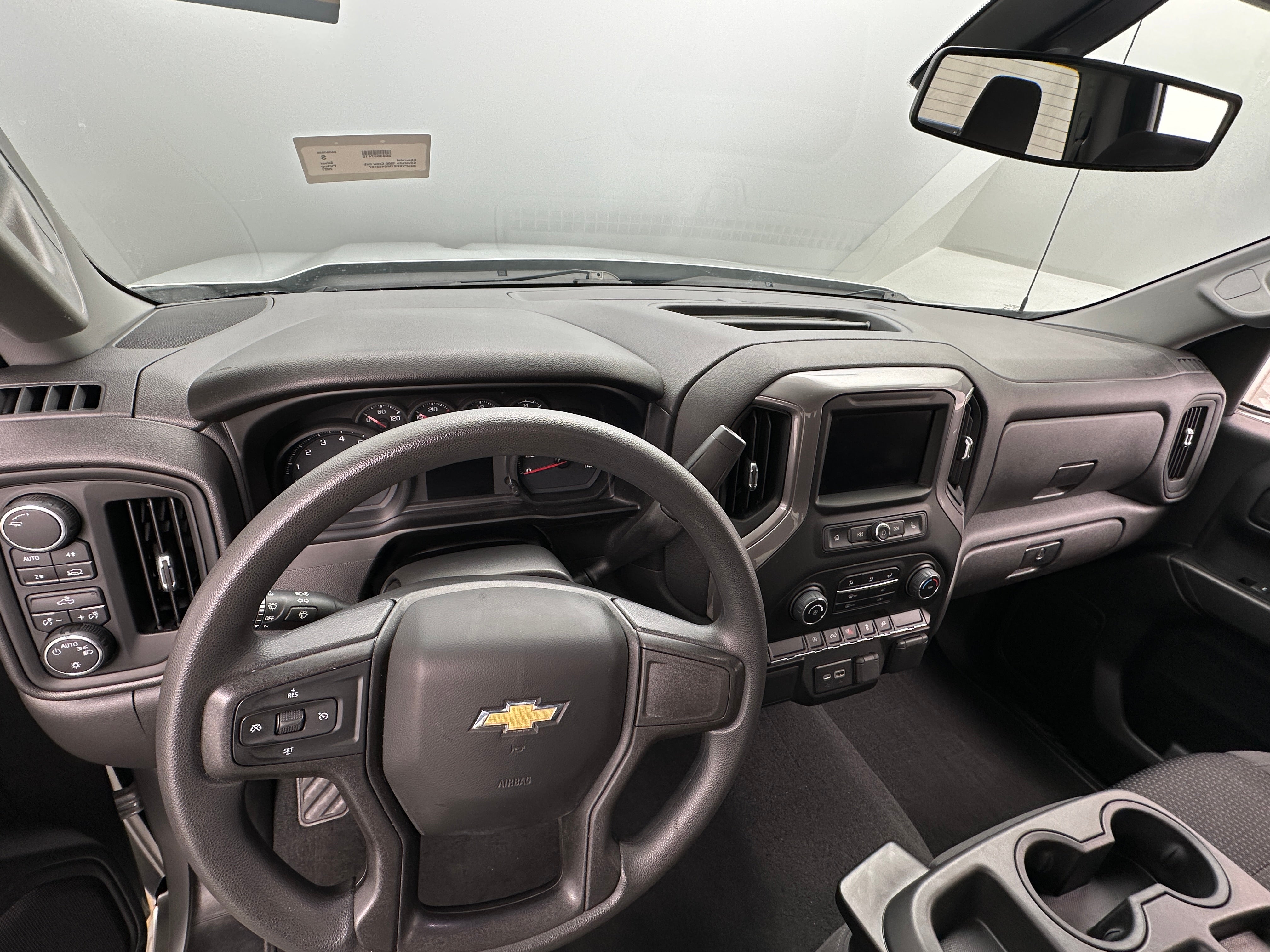 2021 Chevrolet Silverado 1500 Custom 3