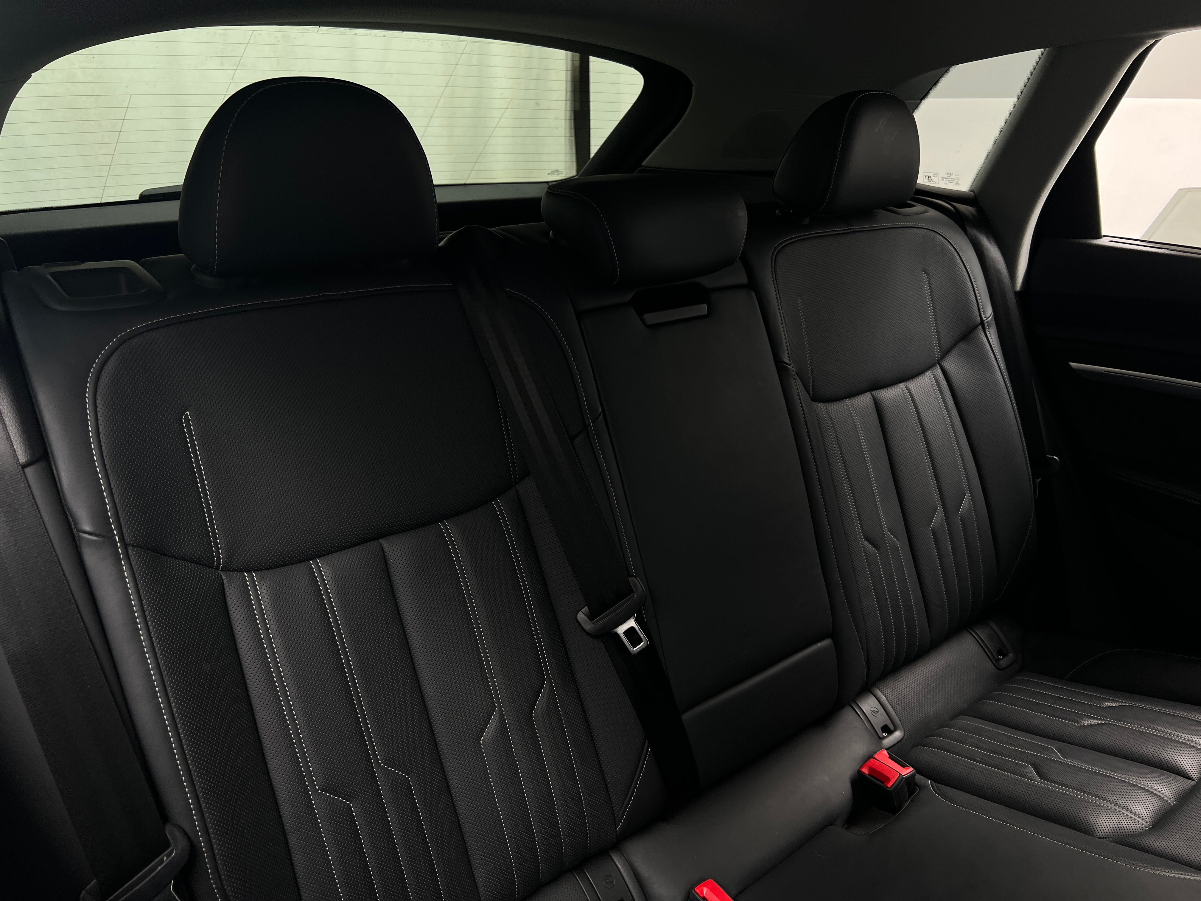 2019 Audi e-tron Prestige 5