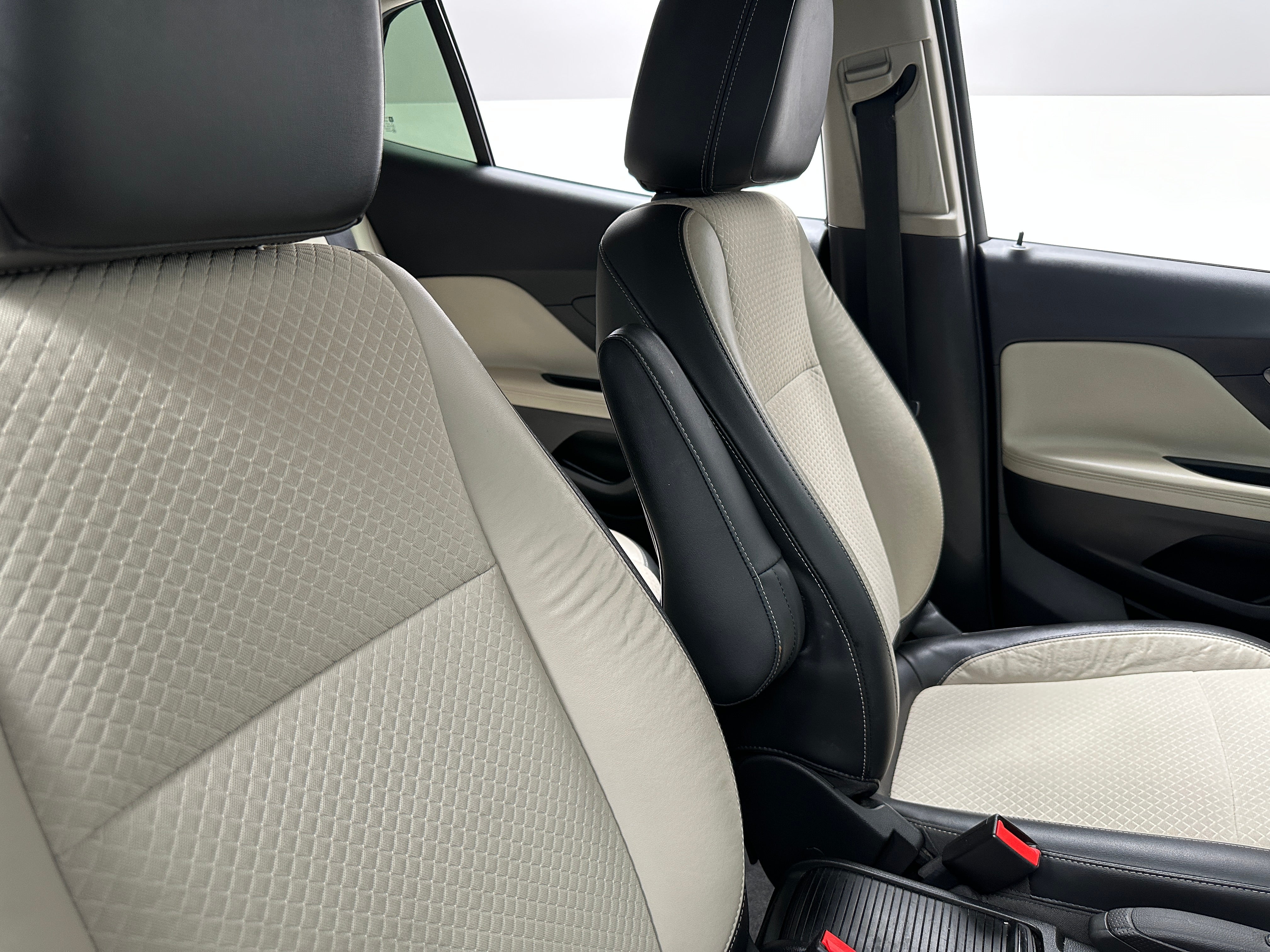 2017 Buick Encore Sport Touring 2