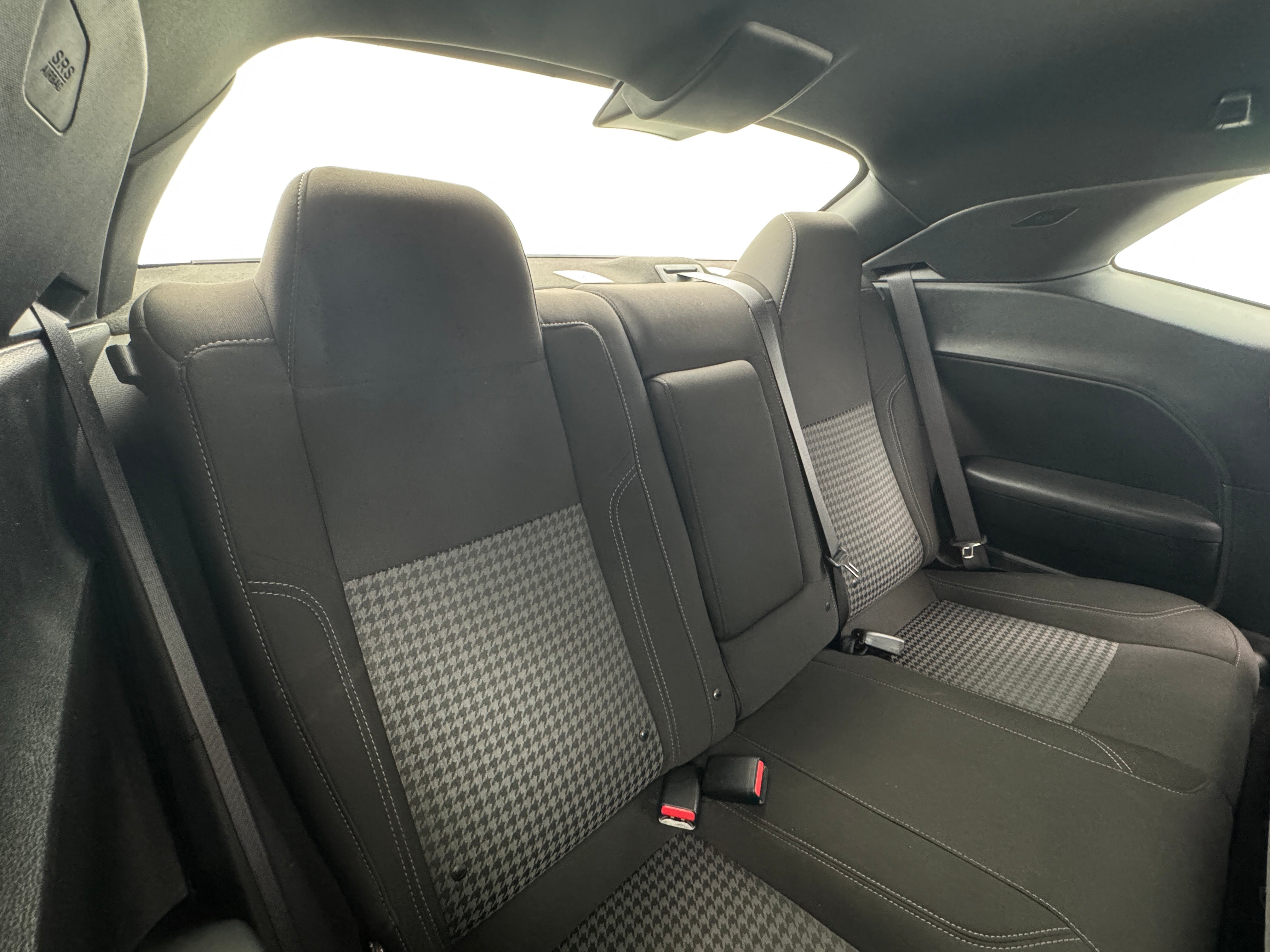 2022 Dodge Challenger SXT 5