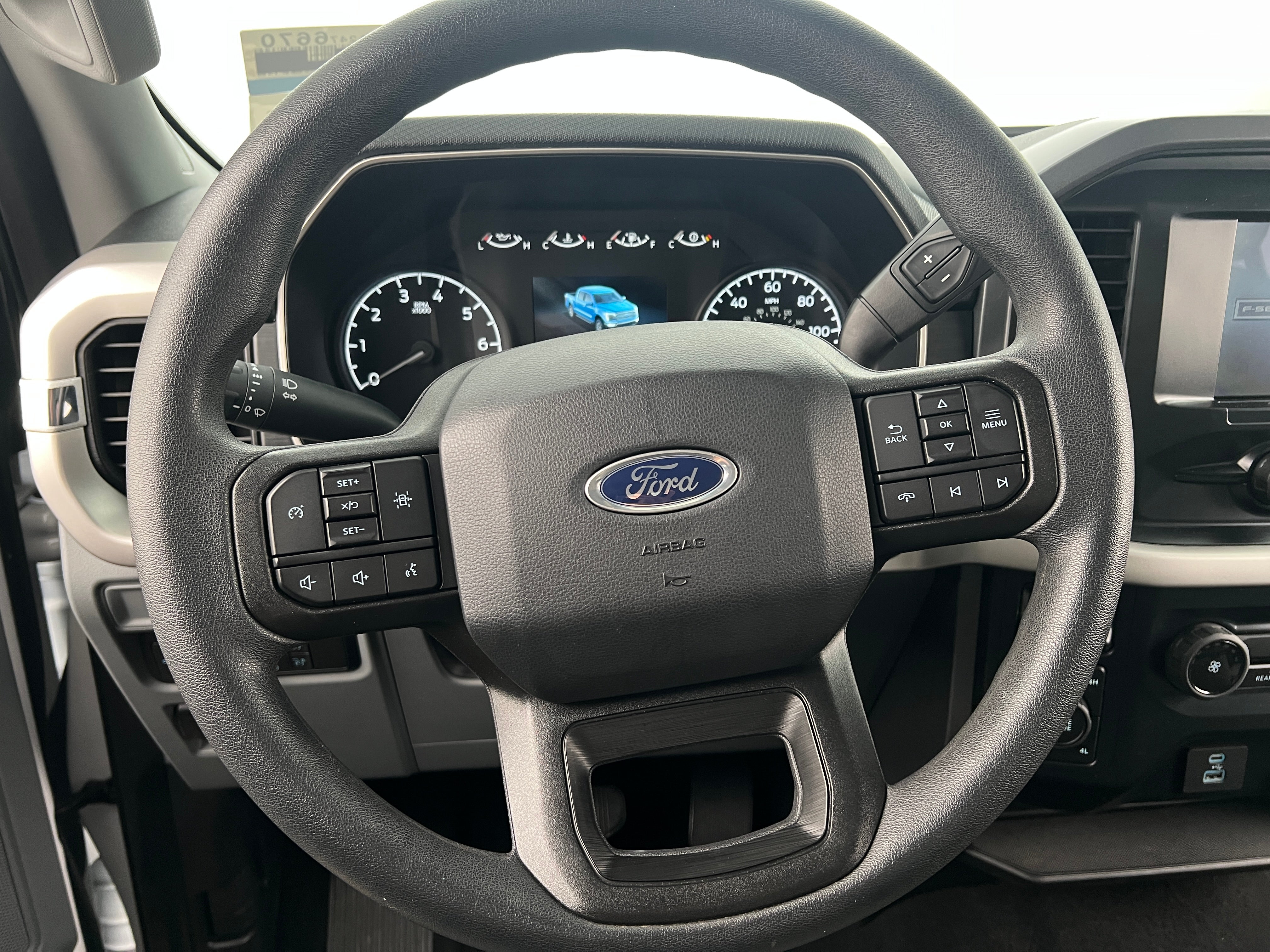 2023 Ford Econoline E-150 5