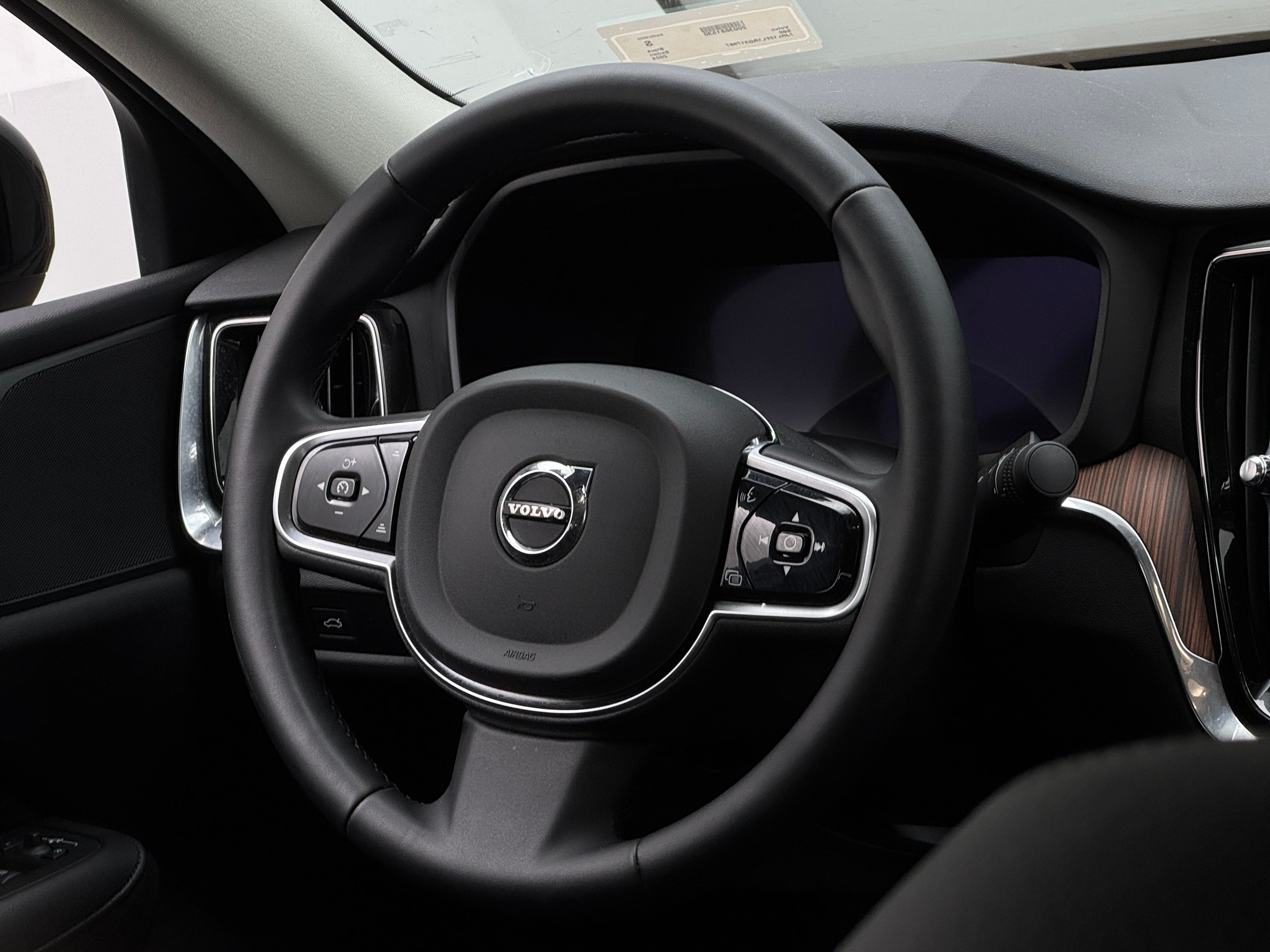 2024 Volvo S60 B5 Plus 4