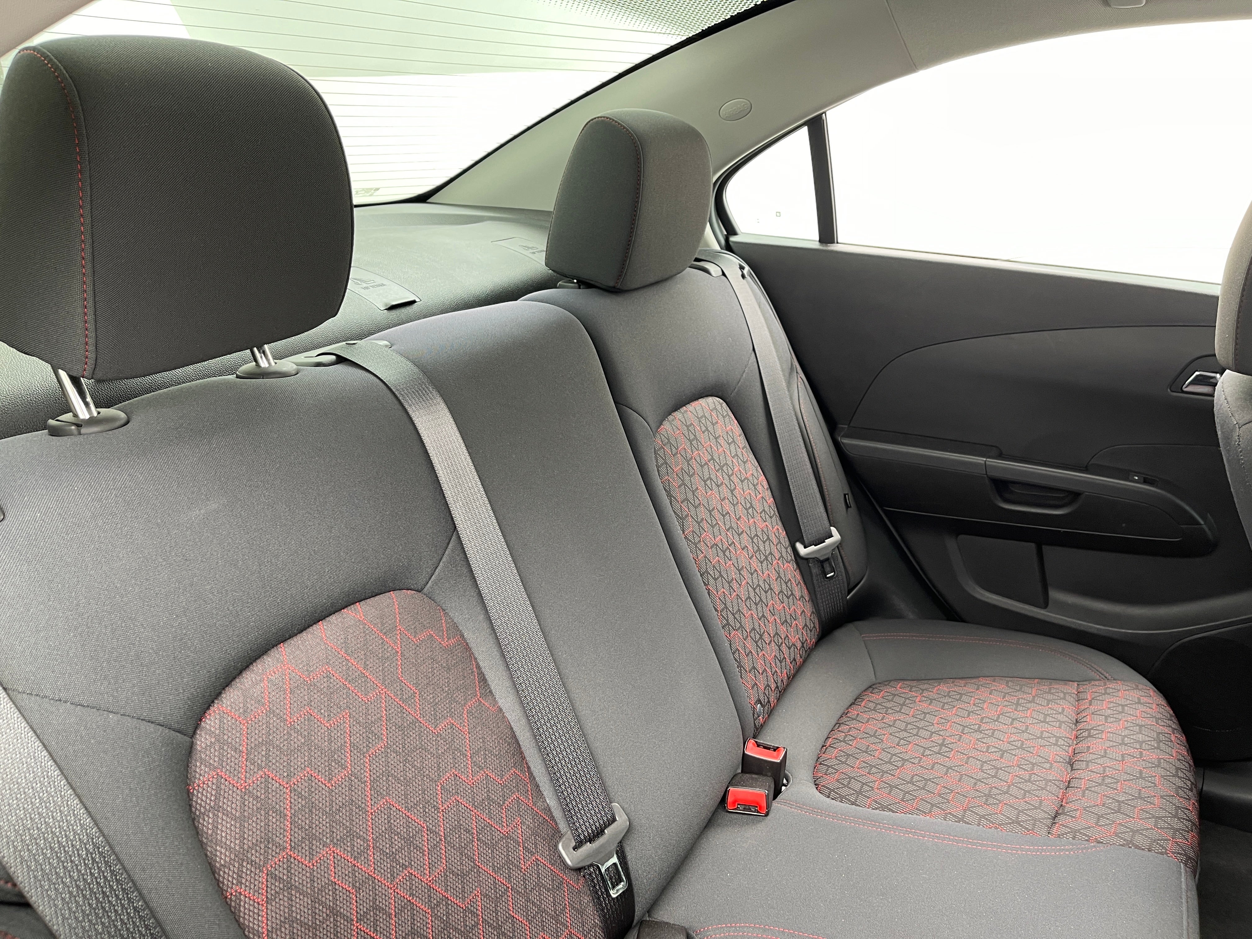 2018 Chevrolet Sonic LT 6