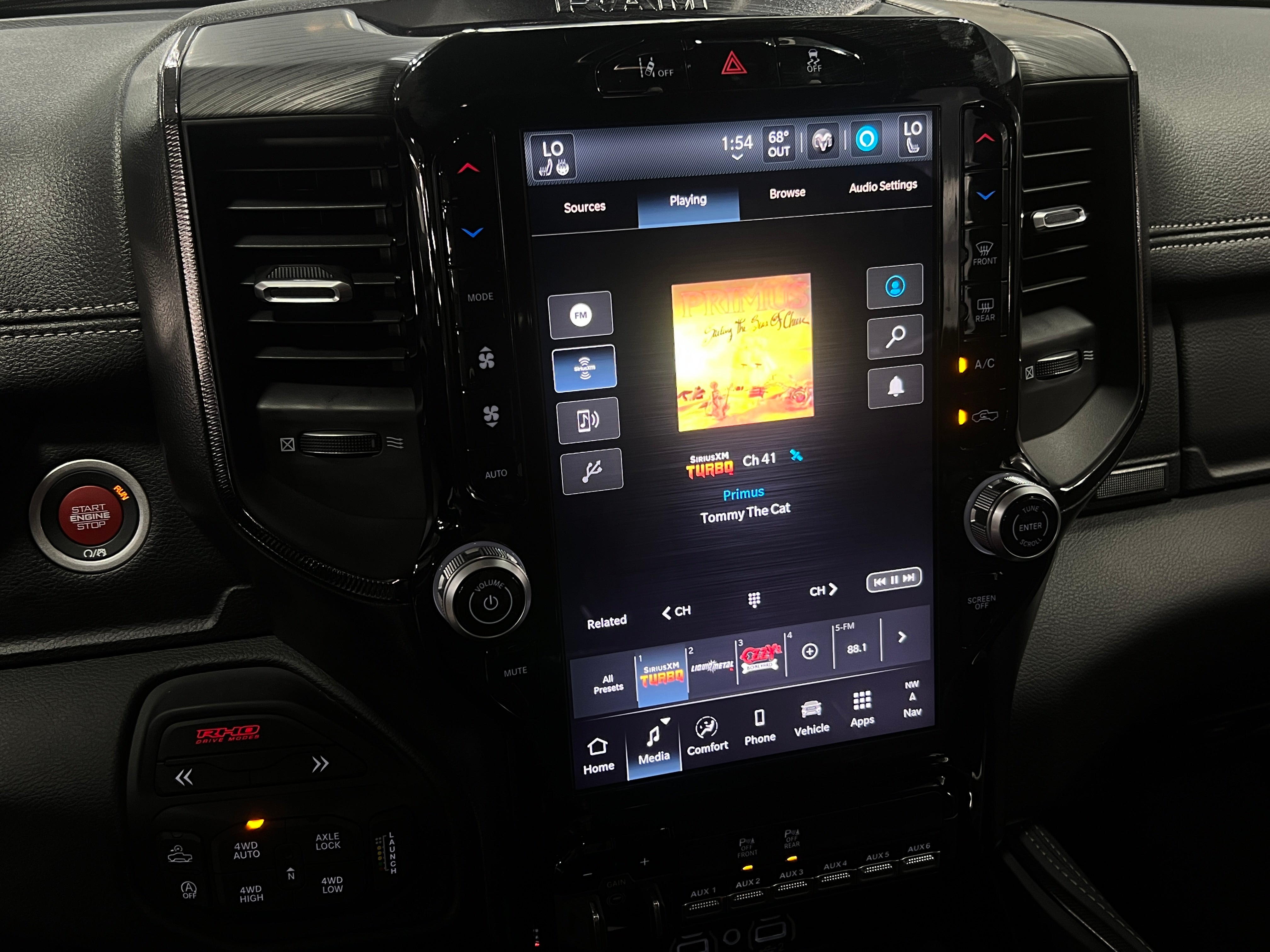 2025 RAM 1500 RHO 3