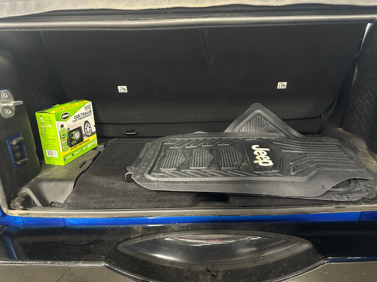 Thumbnail: 2015 Jeep Wrangler - 7