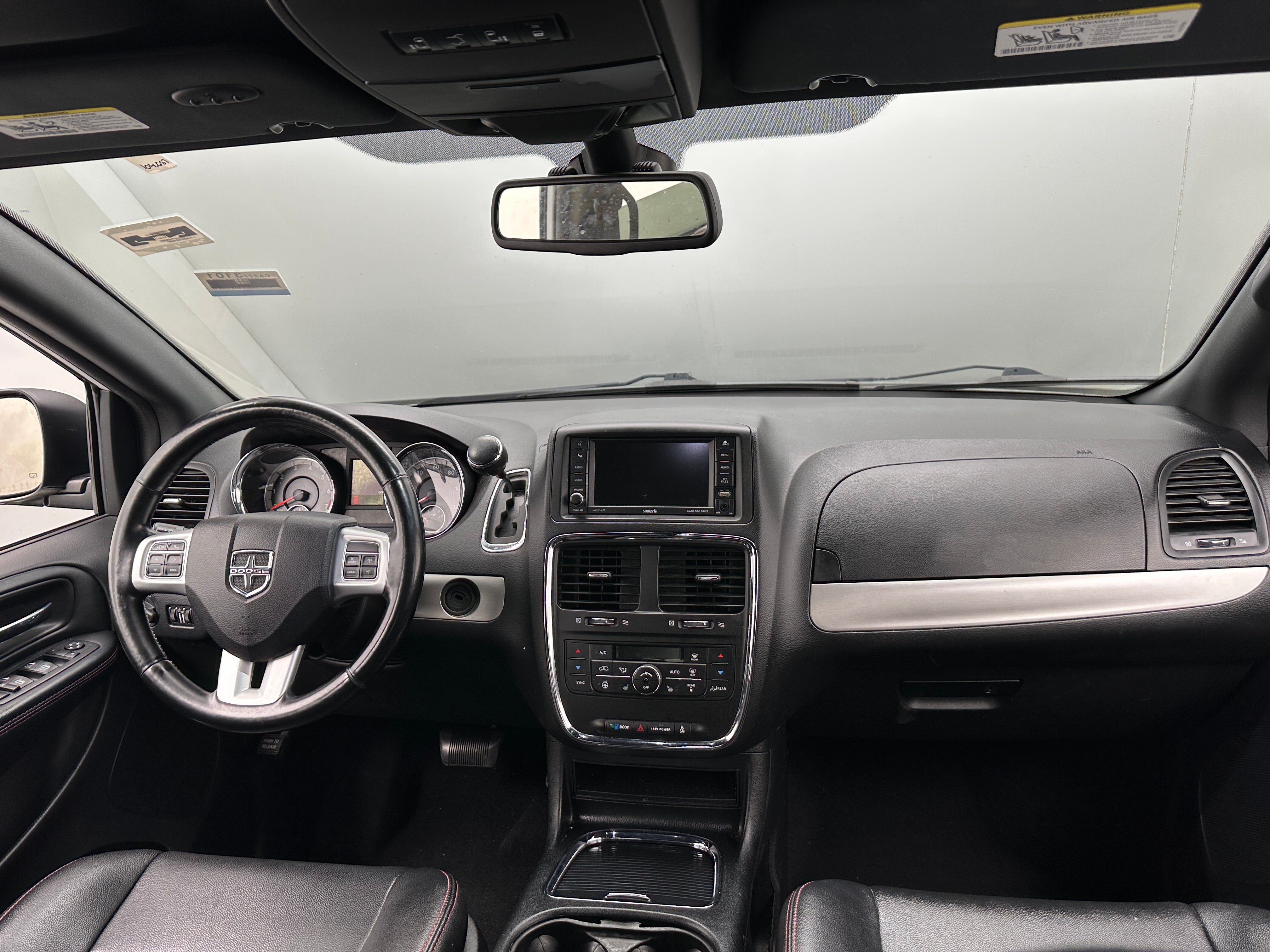 2019 Dodge Grand Caravan SE 2