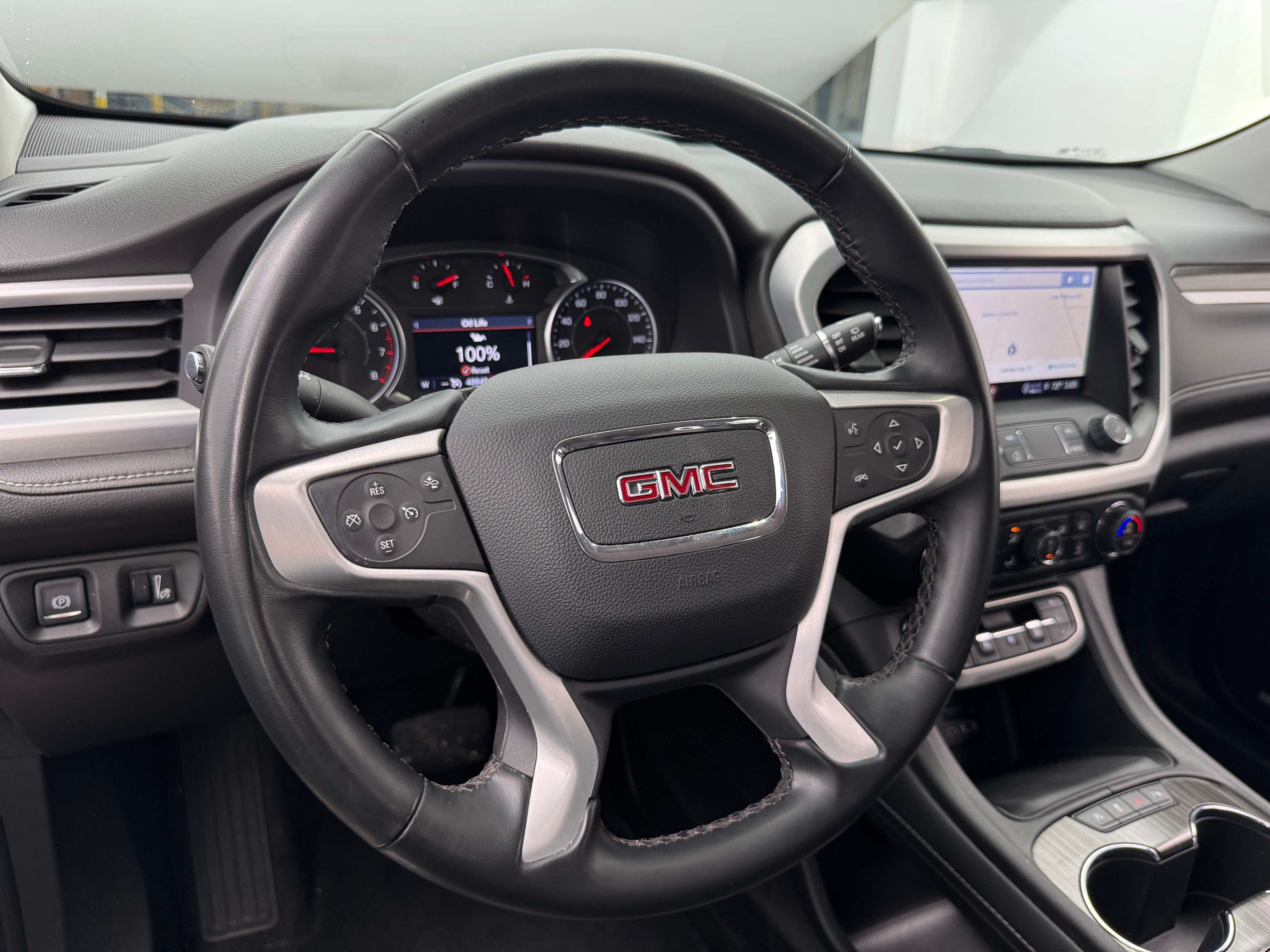 2023 GMC Acadia SLT 4
