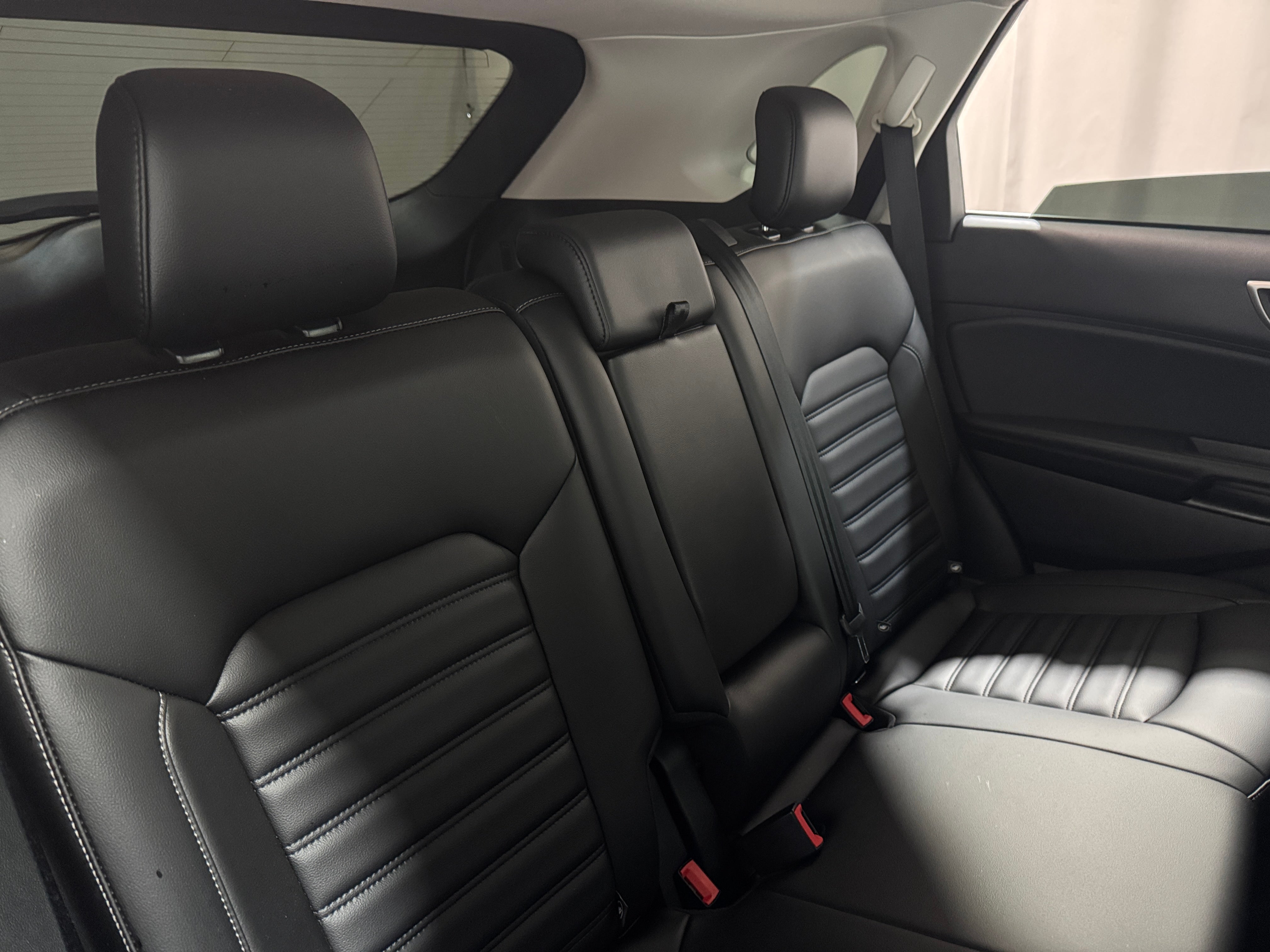 2020 Ford Edge SEL 5