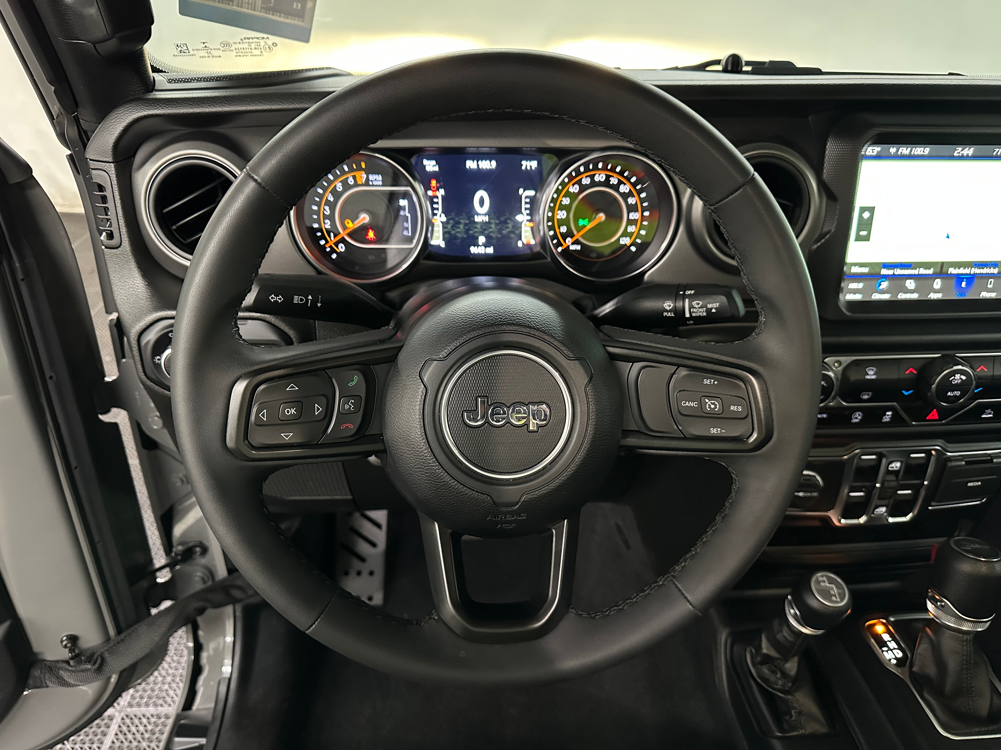 2023 Jeep Gladiator Willys 5