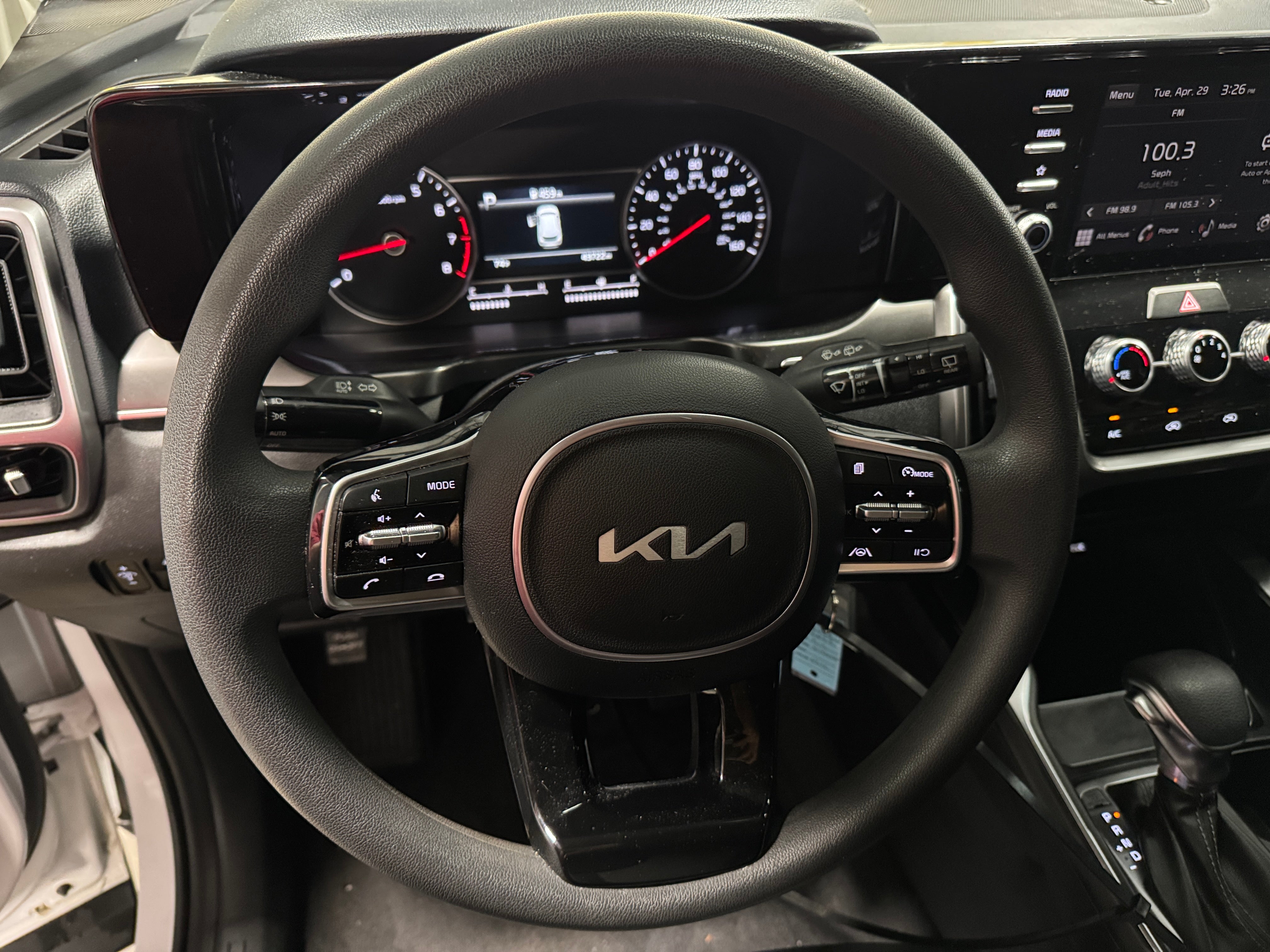 2023 Kia Sorento LX 5