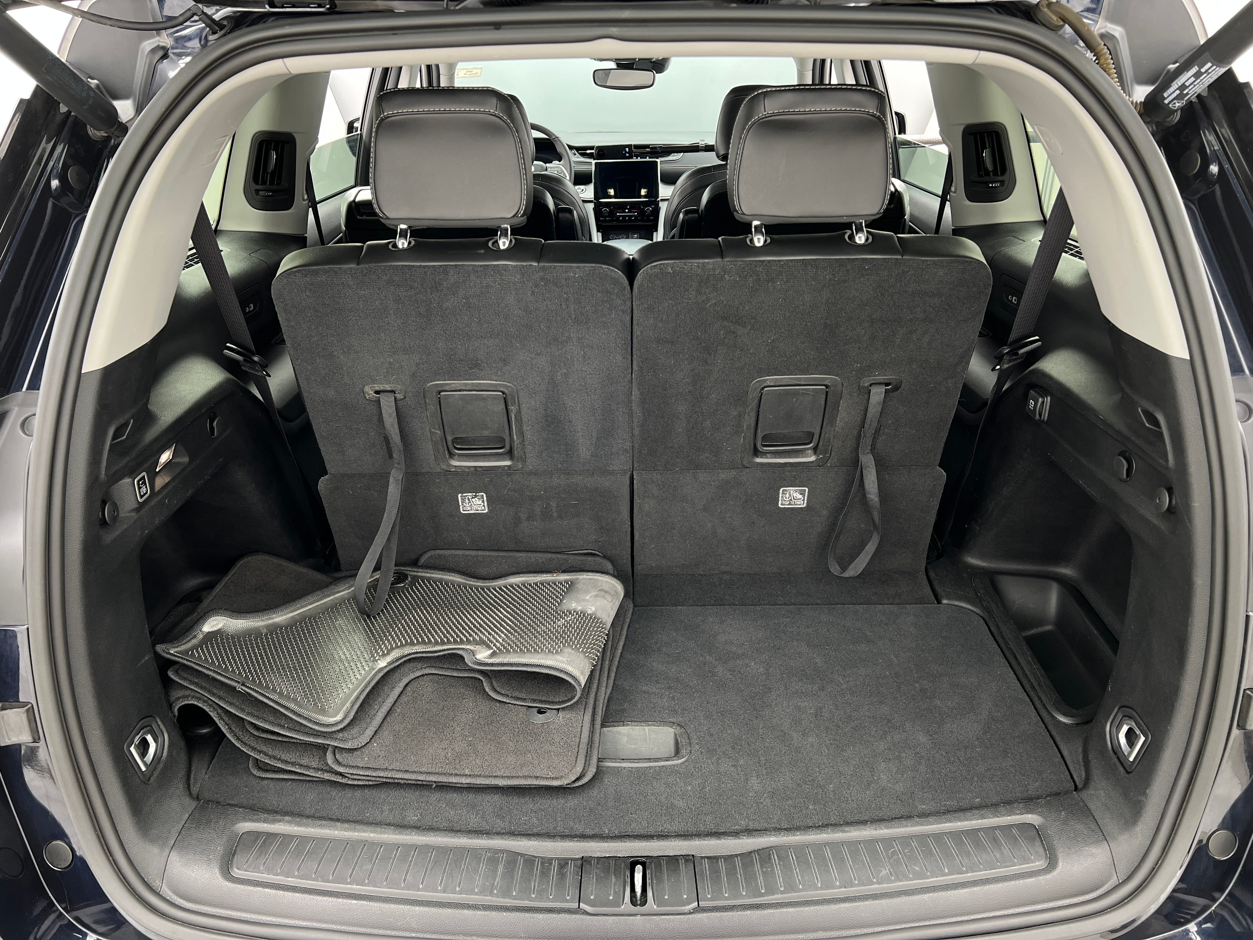2023 Jeep Grand Cherokee L Limited Edition 6