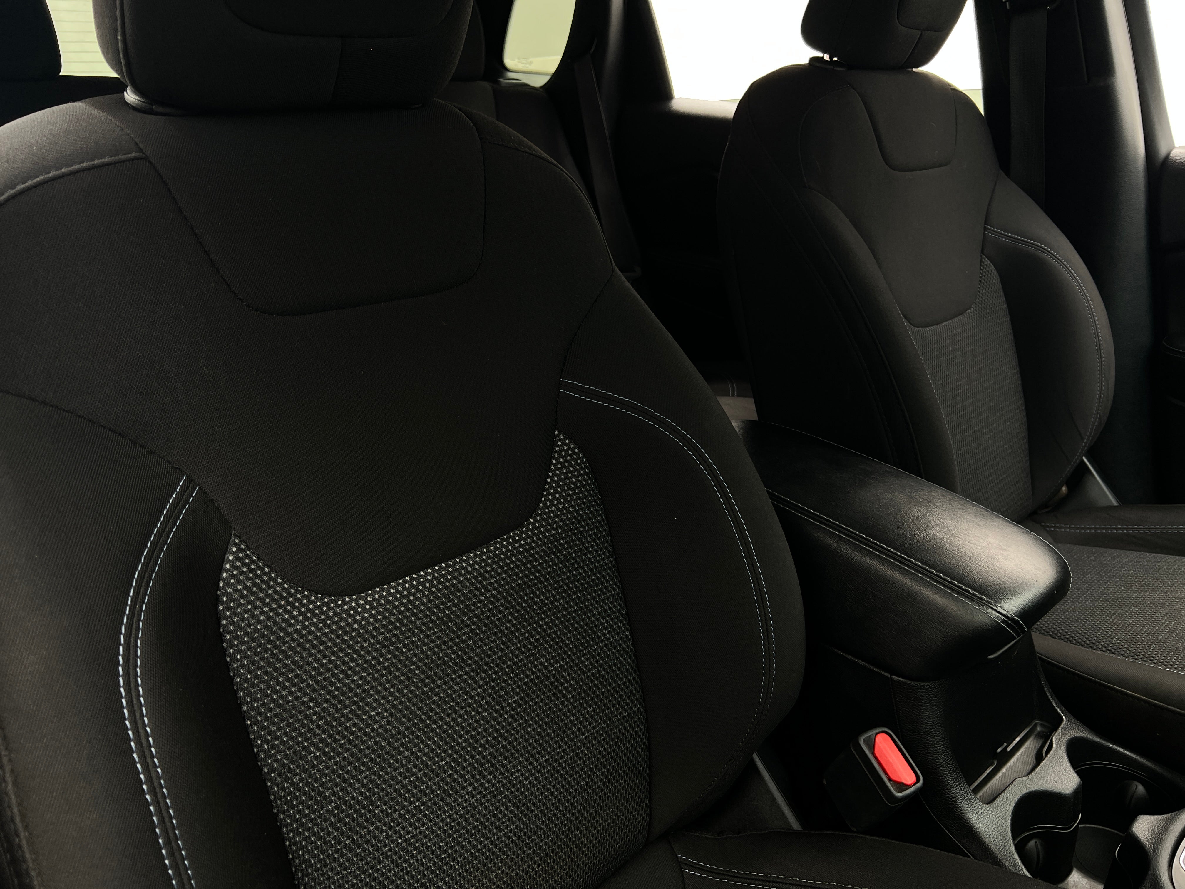 2019 Jeep Cherokee Latitude 2