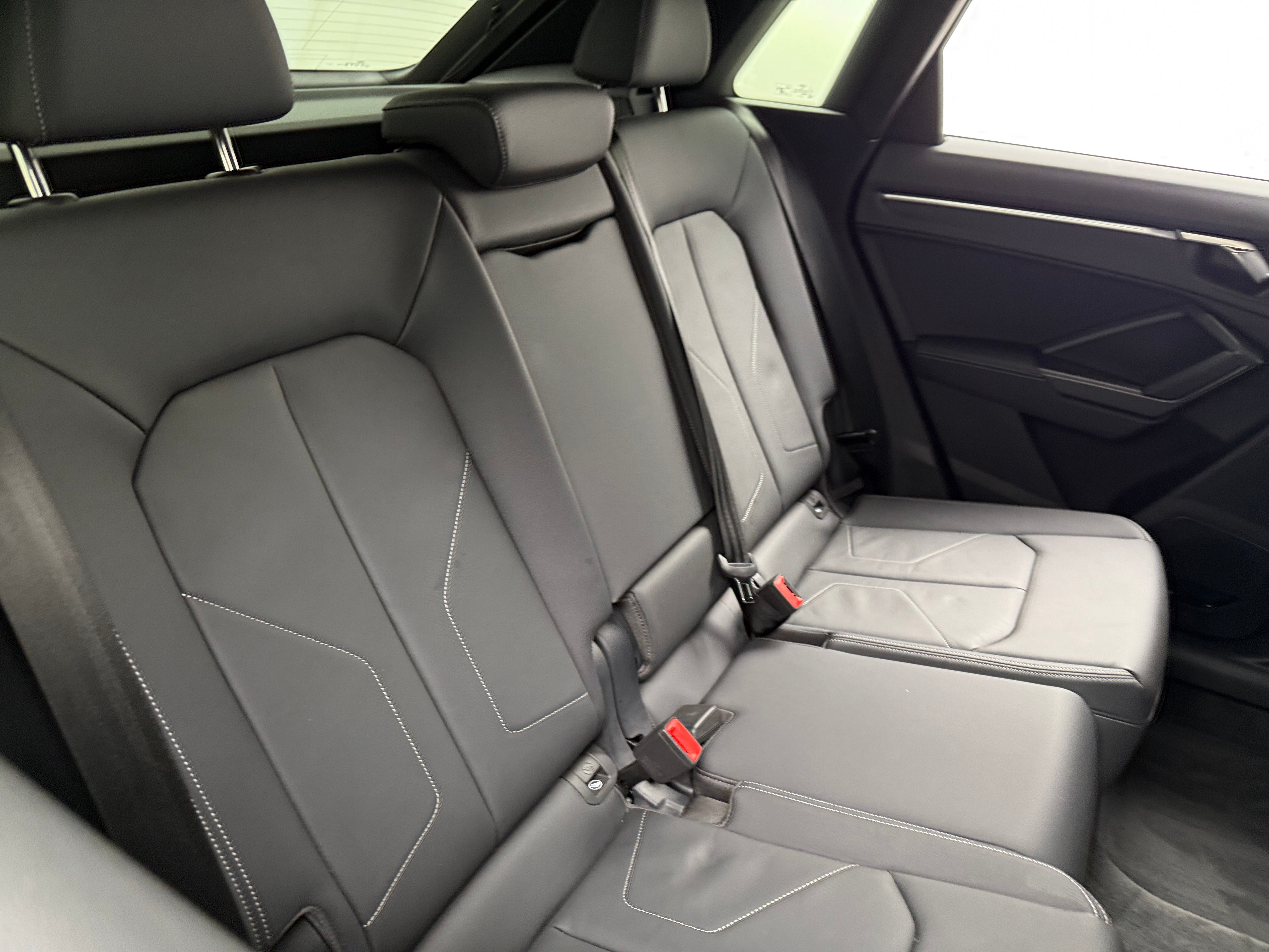 2022 Audi Q3 Premium Plus 5