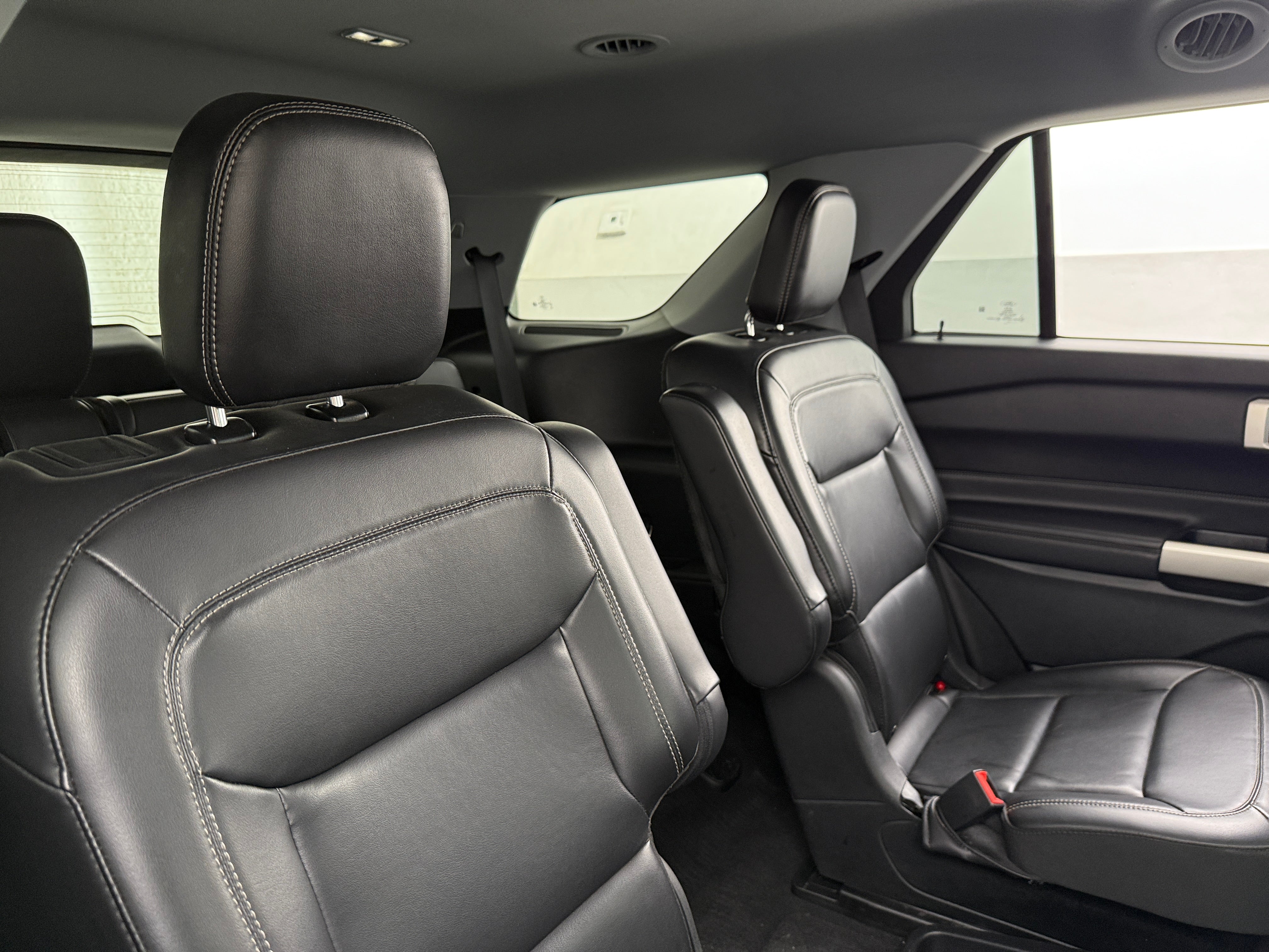2021 Ford Explorer XLT 6