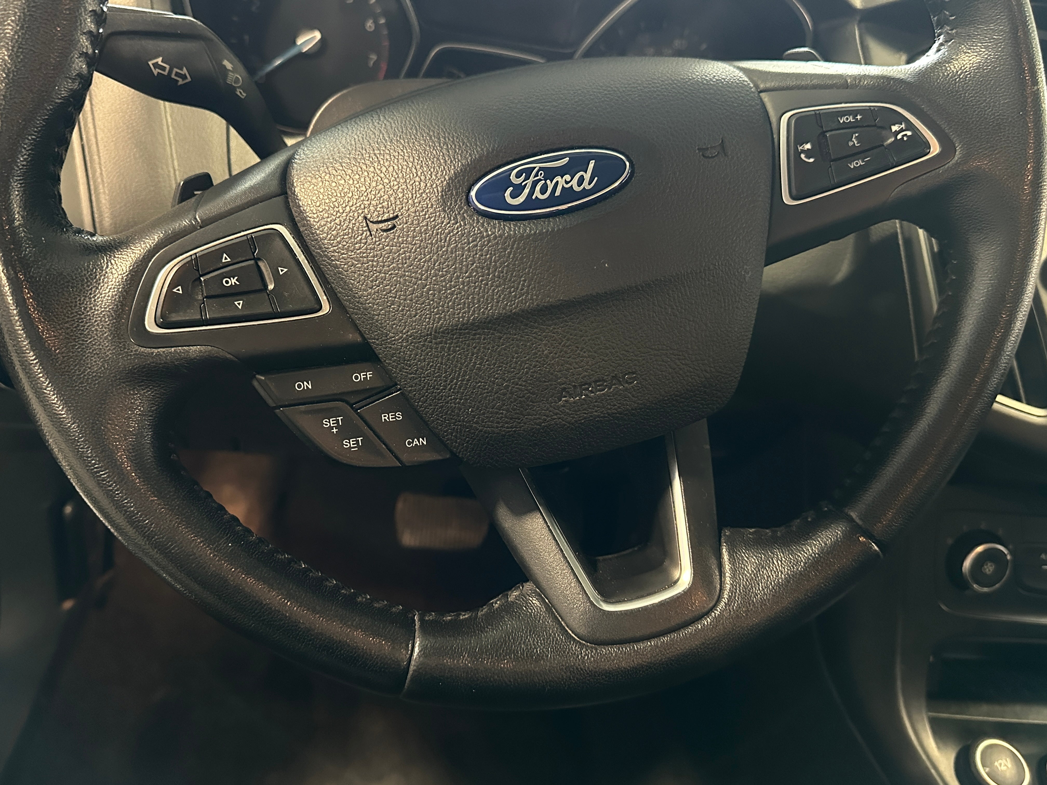 2016 Ford Focus SE 4