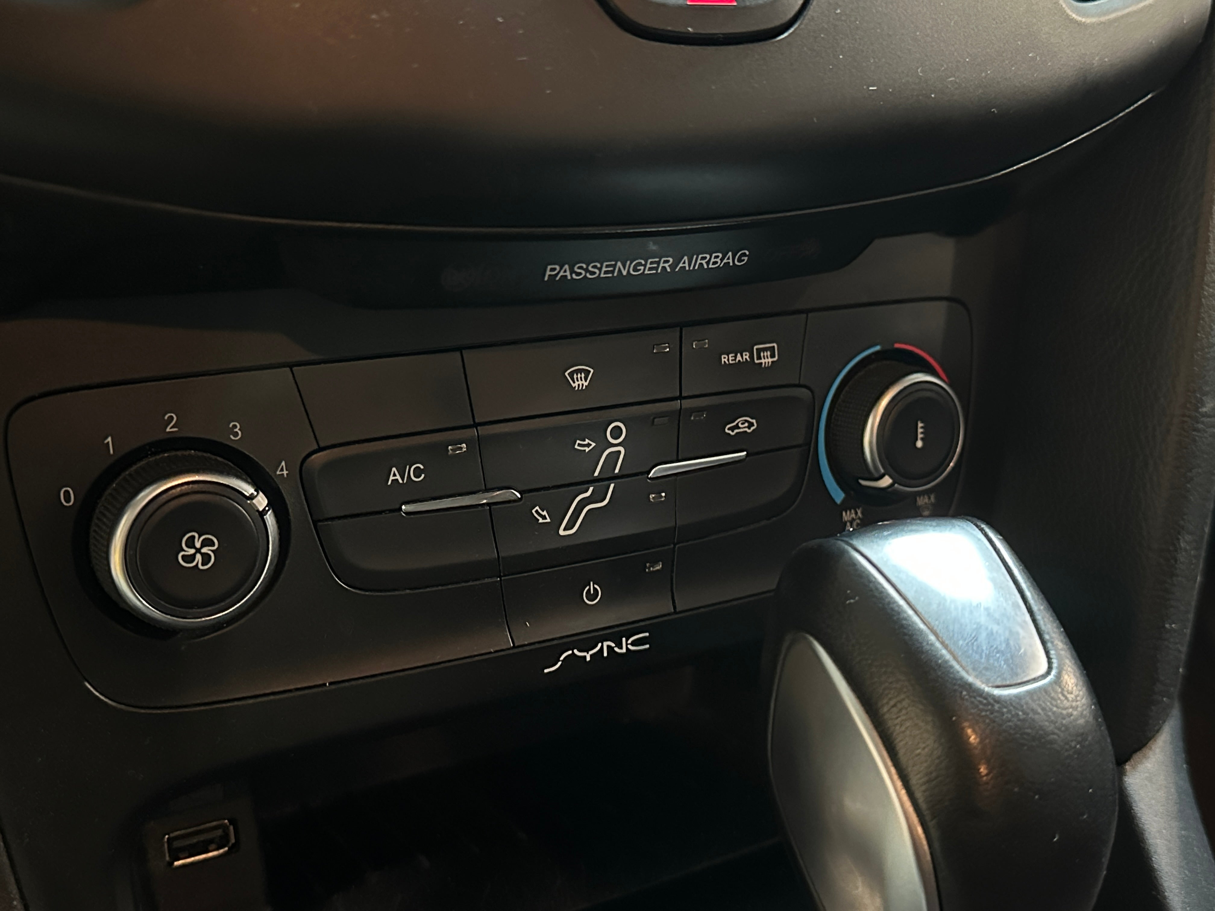 2016 Ford Focus SE 3