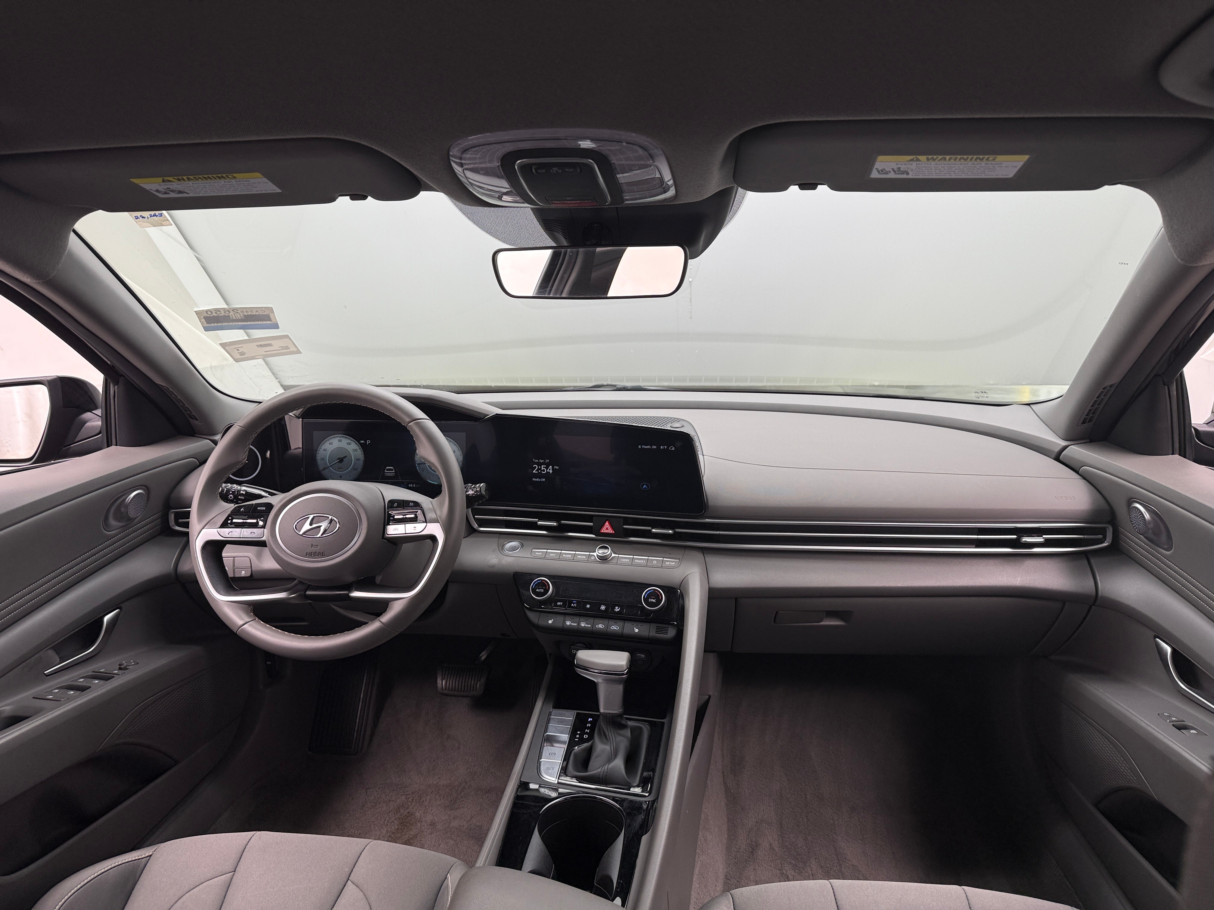 2023 Hyundai Elantra SEL 3