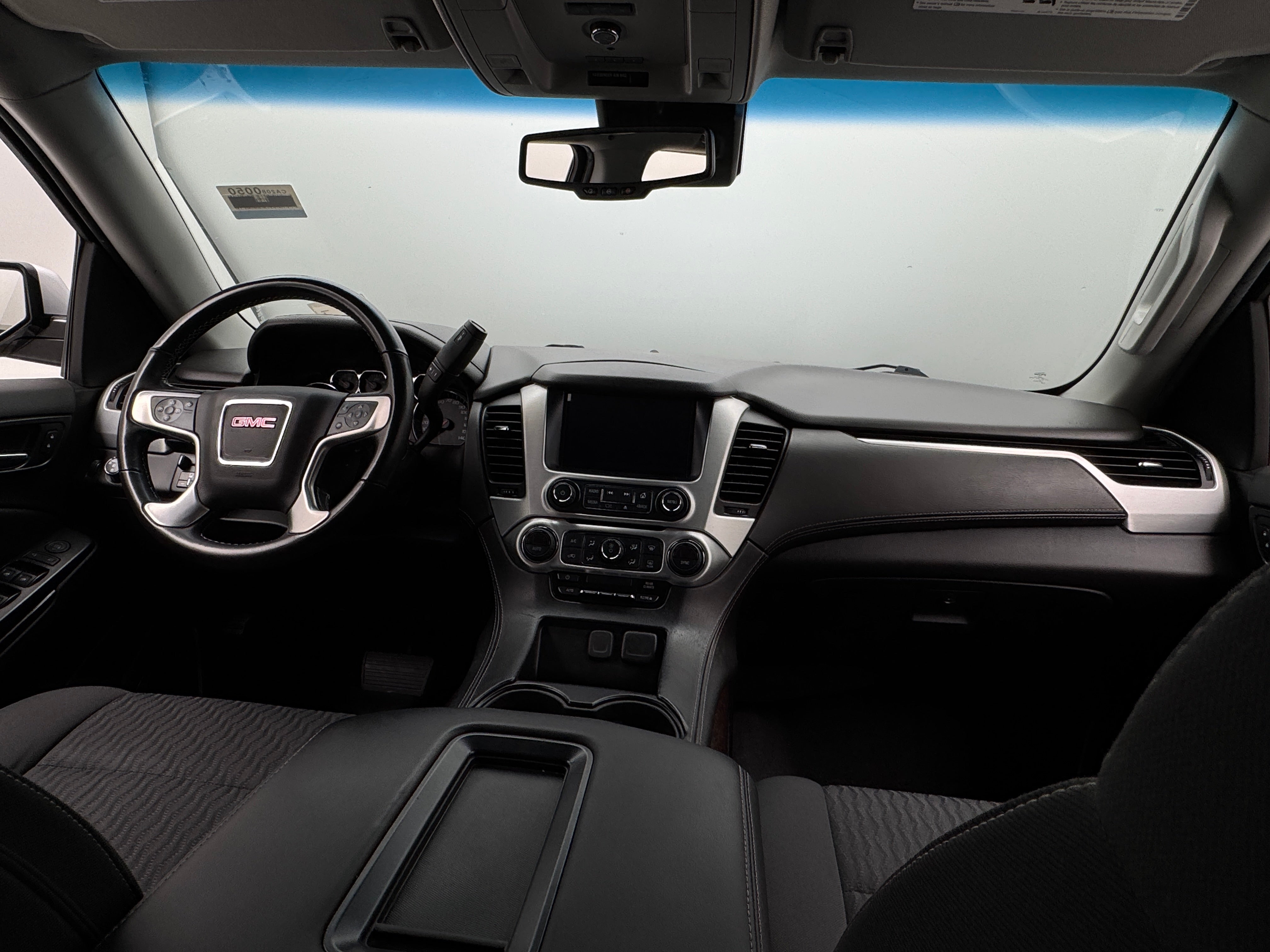 2019 GMC Yukon SLE 3