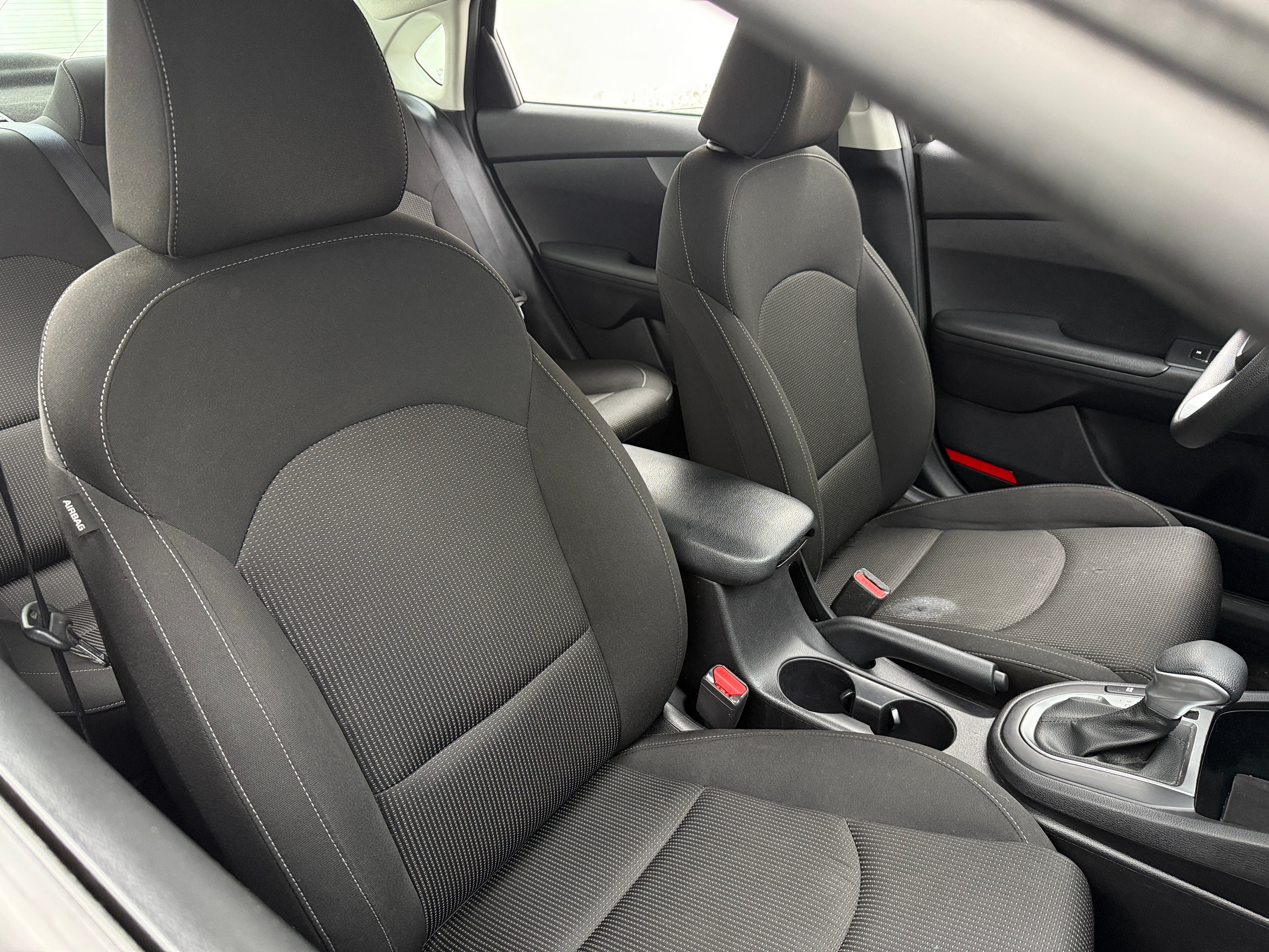 2021 Kia Forte LXS 2