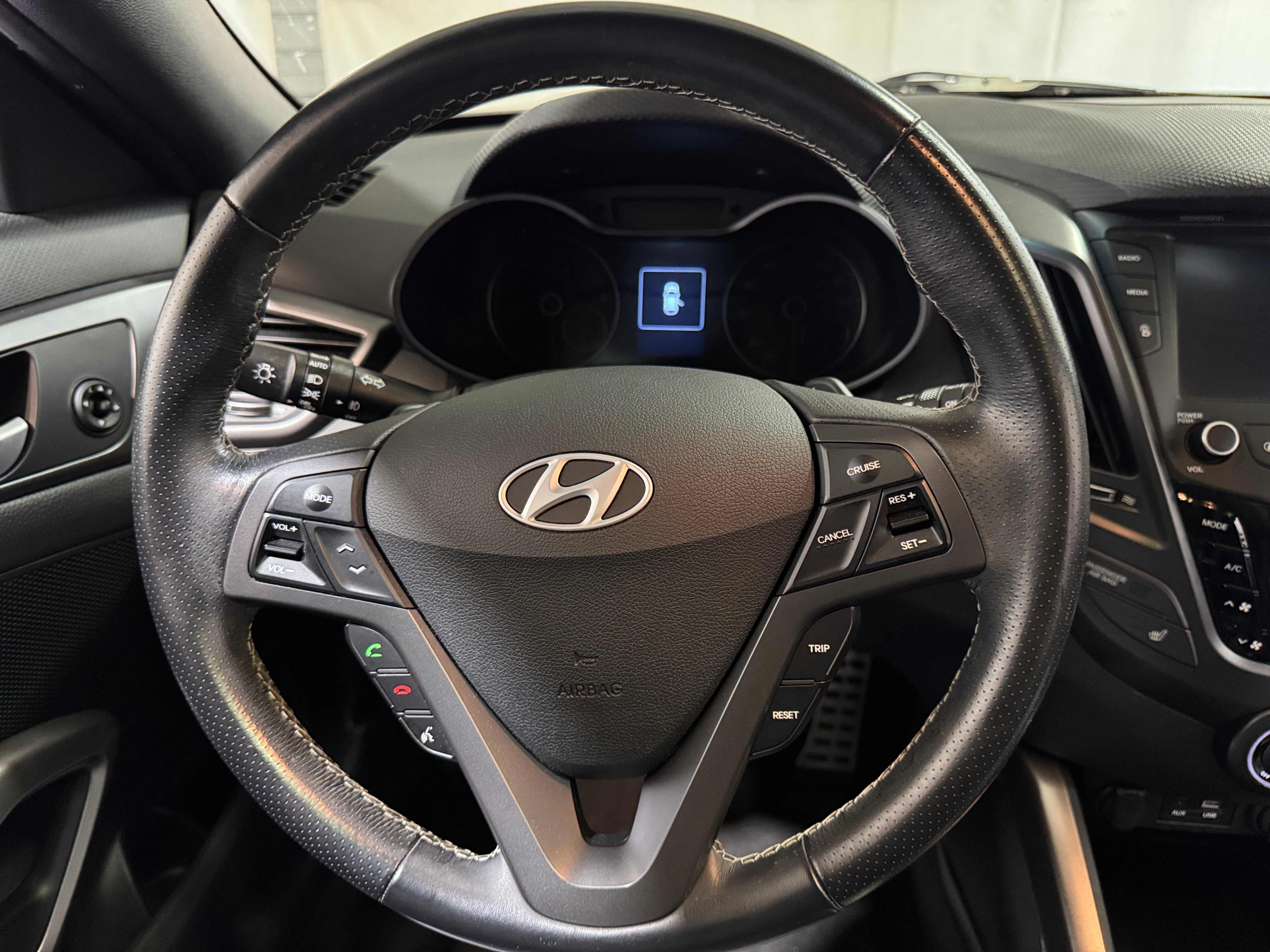 2016 Hyundai Veloster Turbo 3