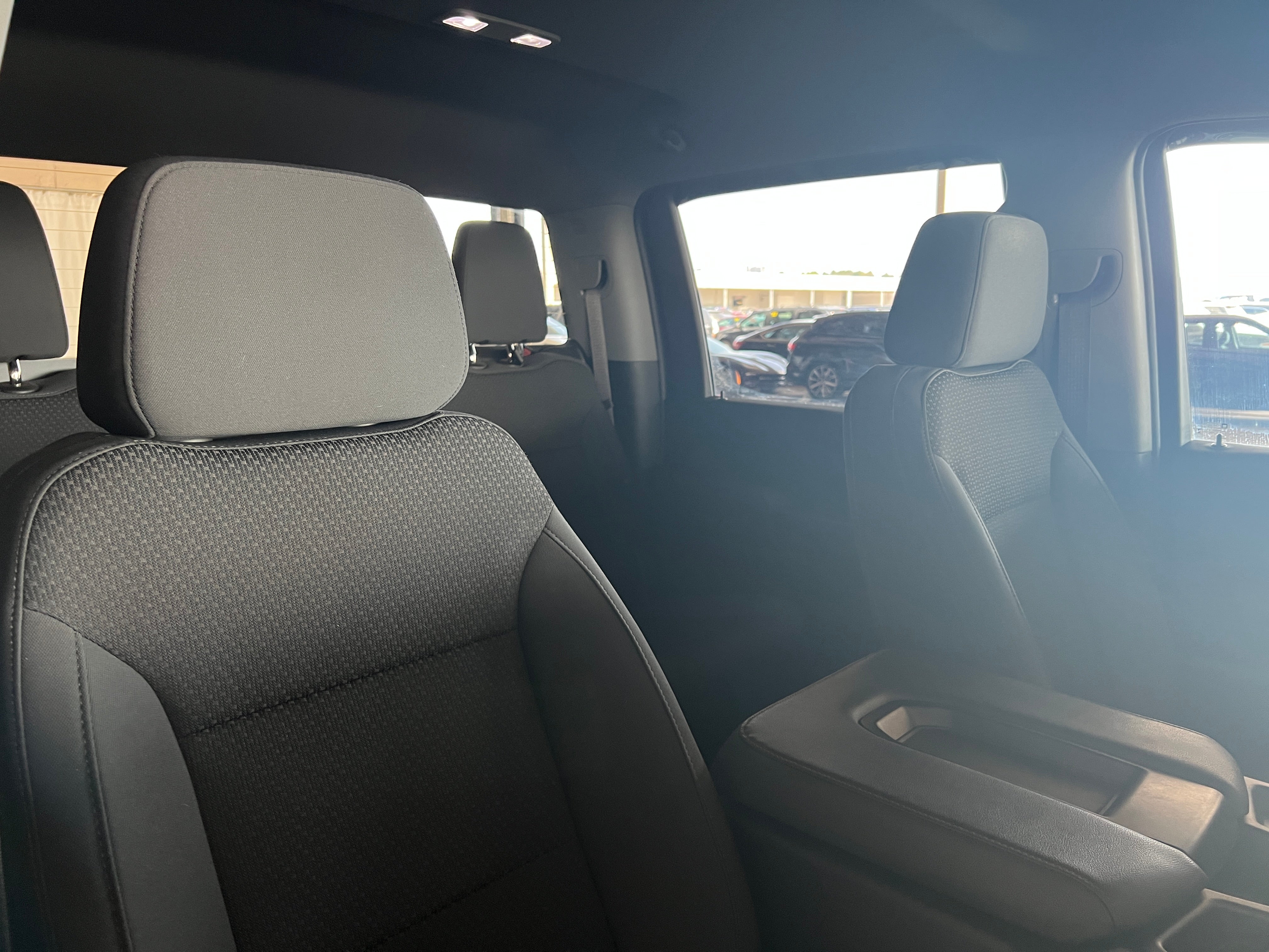 2022 Chevrolet Silverado 2500 Custom 2