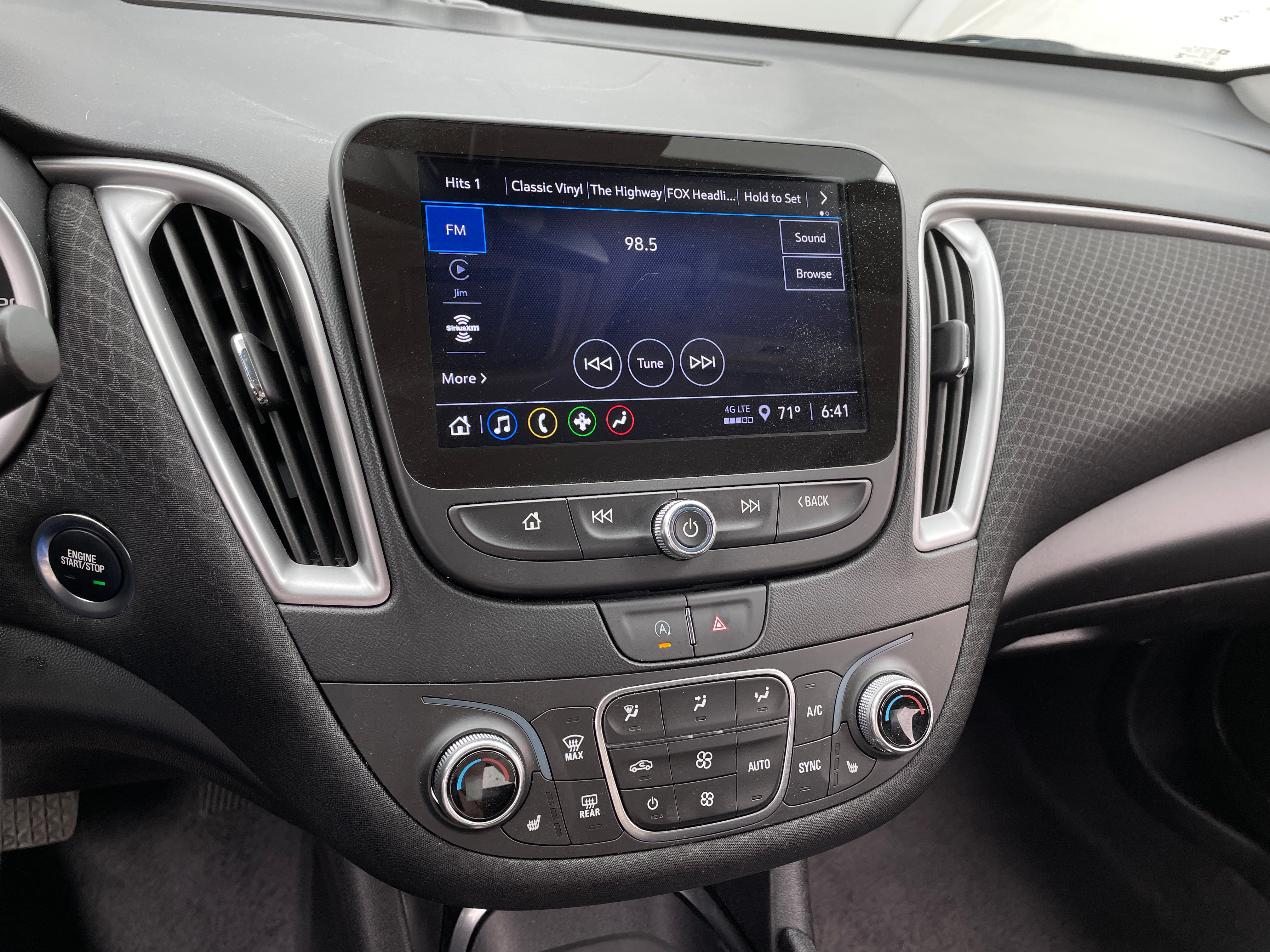 2024 Chevrolet Malibu LT 4