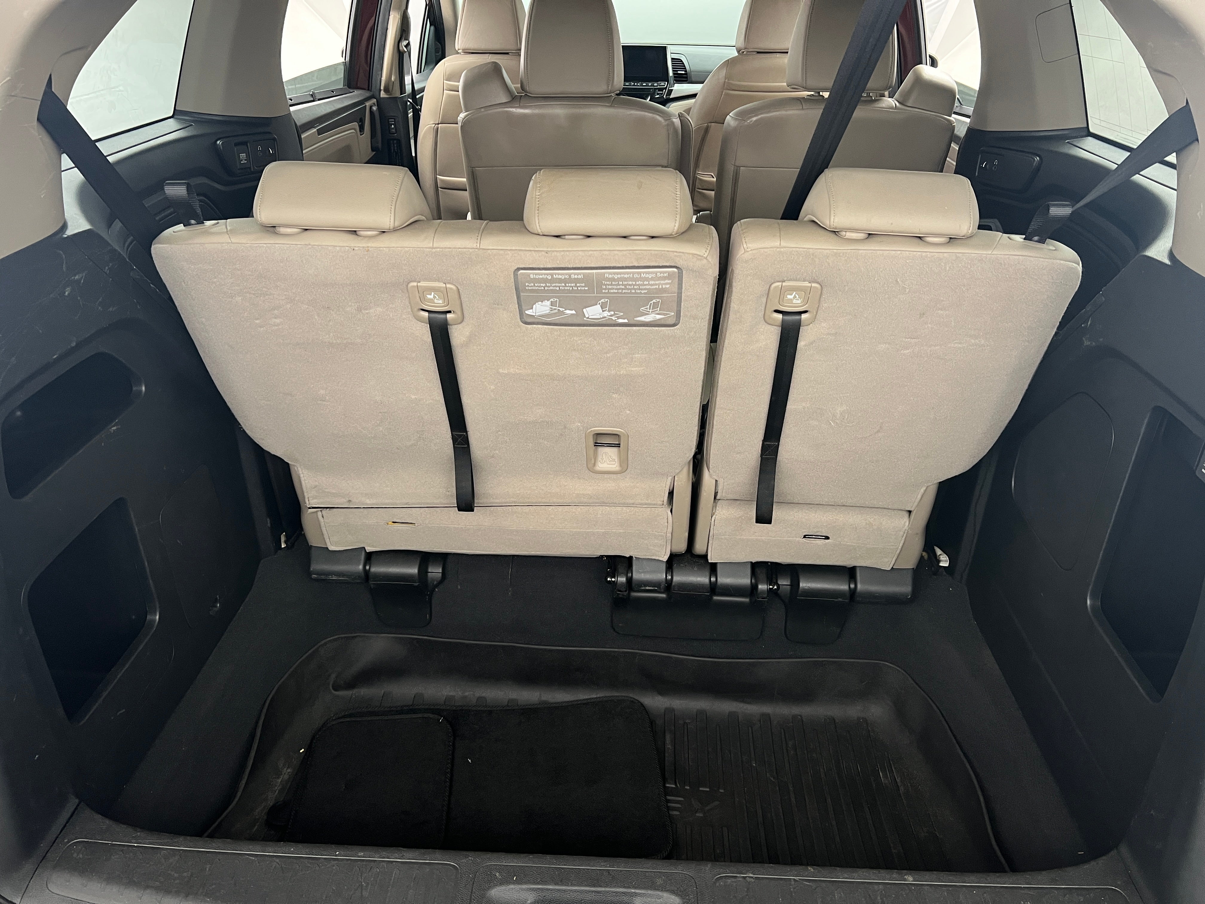 2020 Honda Odyssey EX-L 6