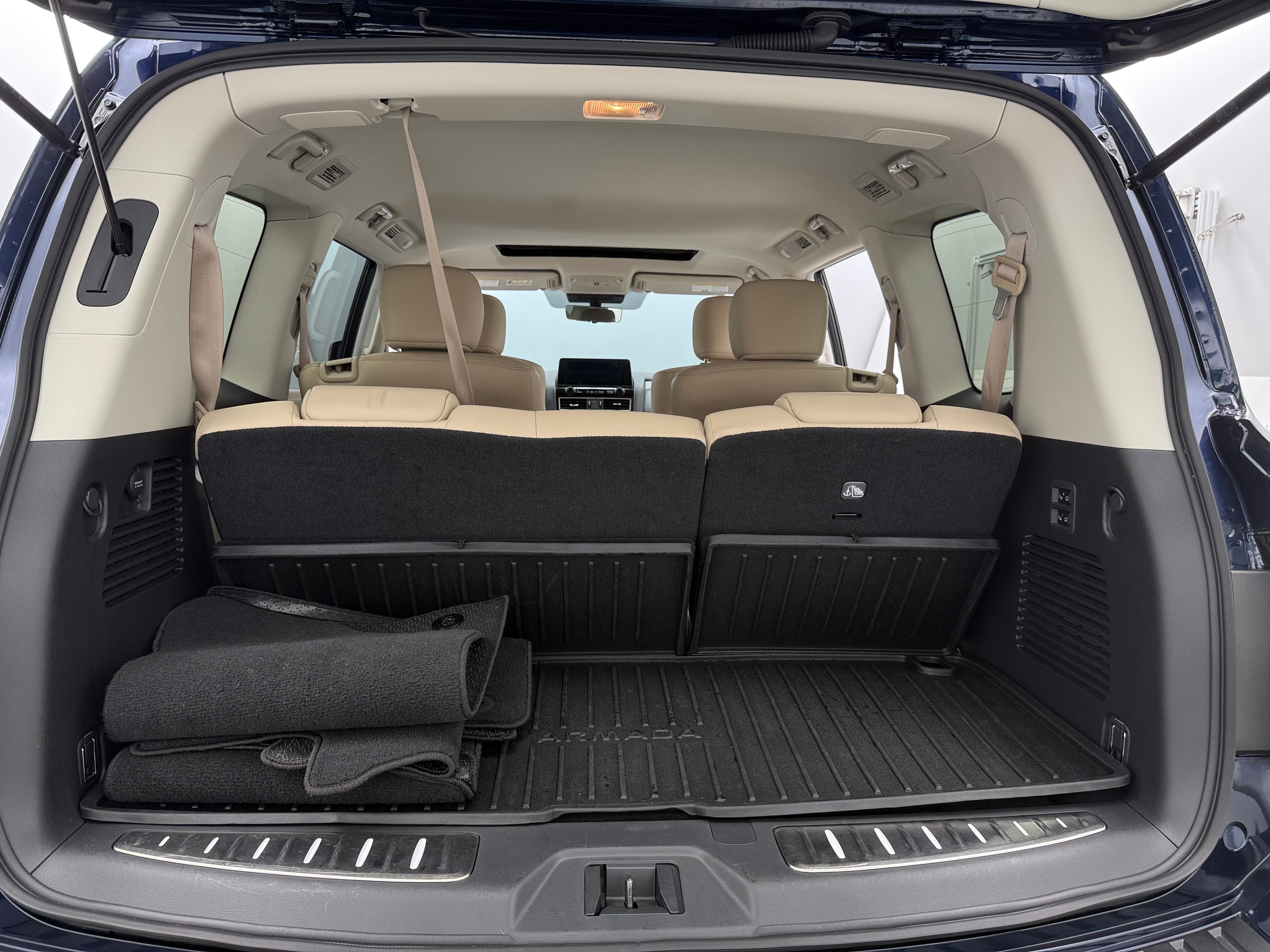 2024 Nissan Armada Platinum Edition 6