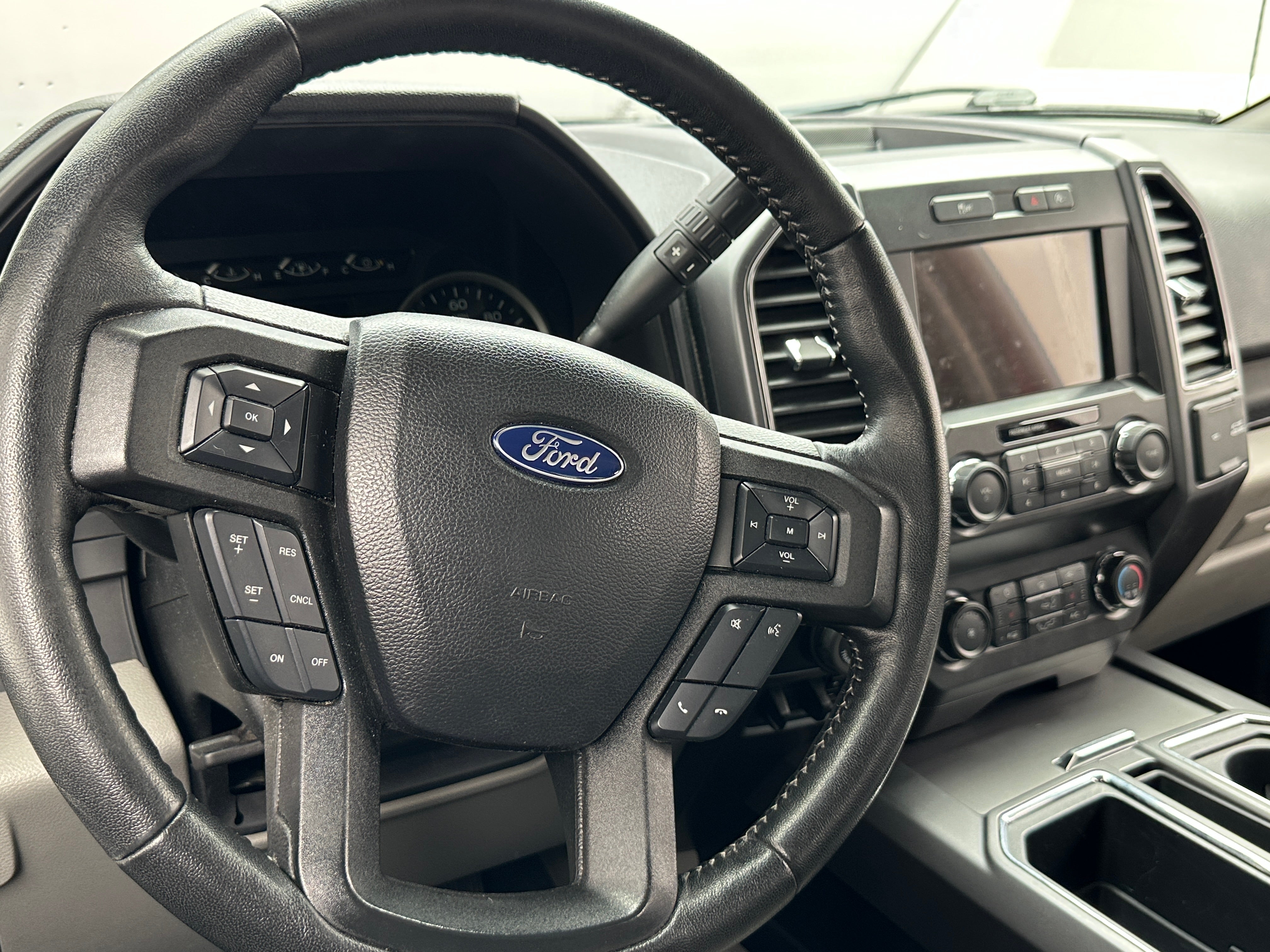 2019 Ford Econoline E-150 5