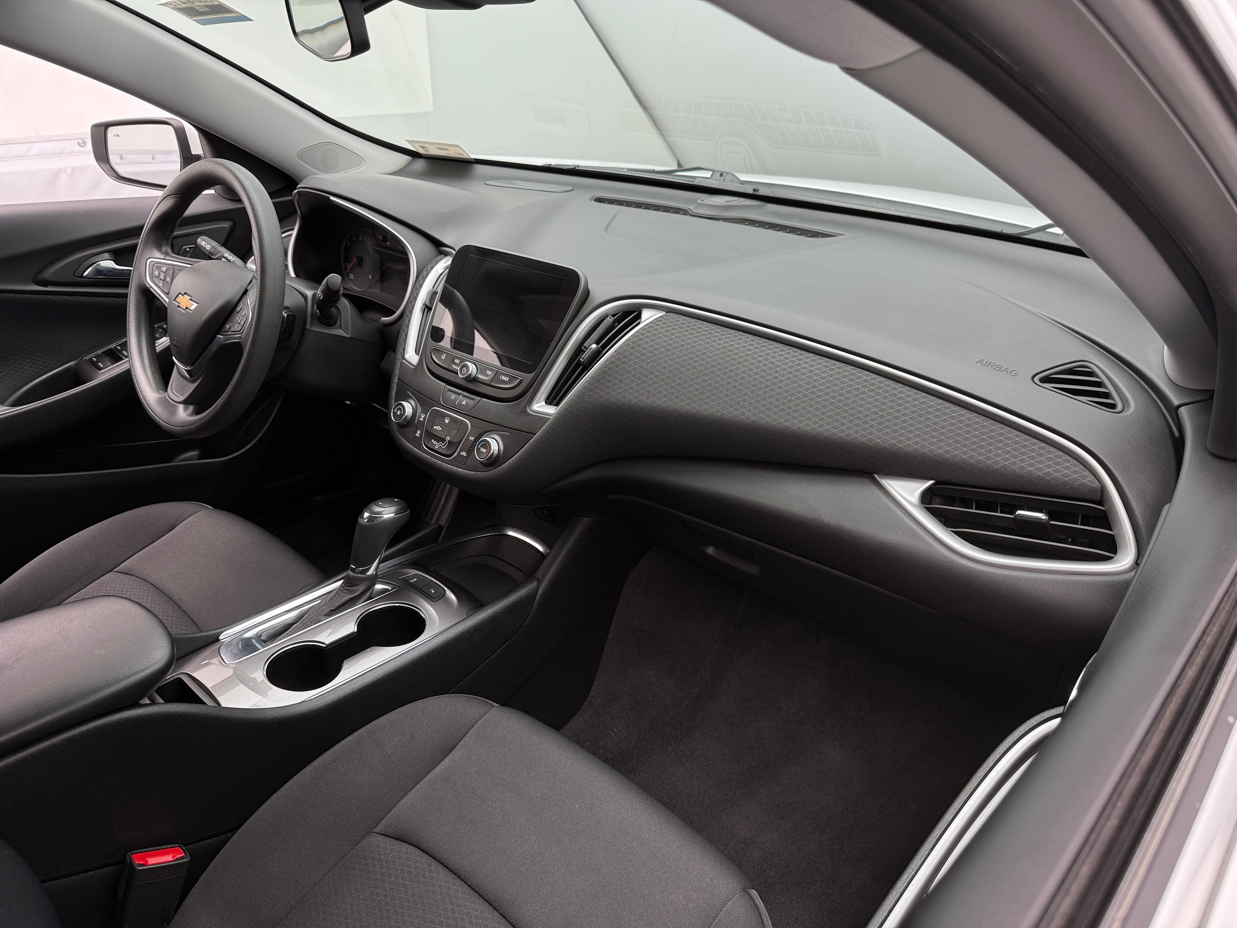 2020 Chevrolet Malibu LS 3