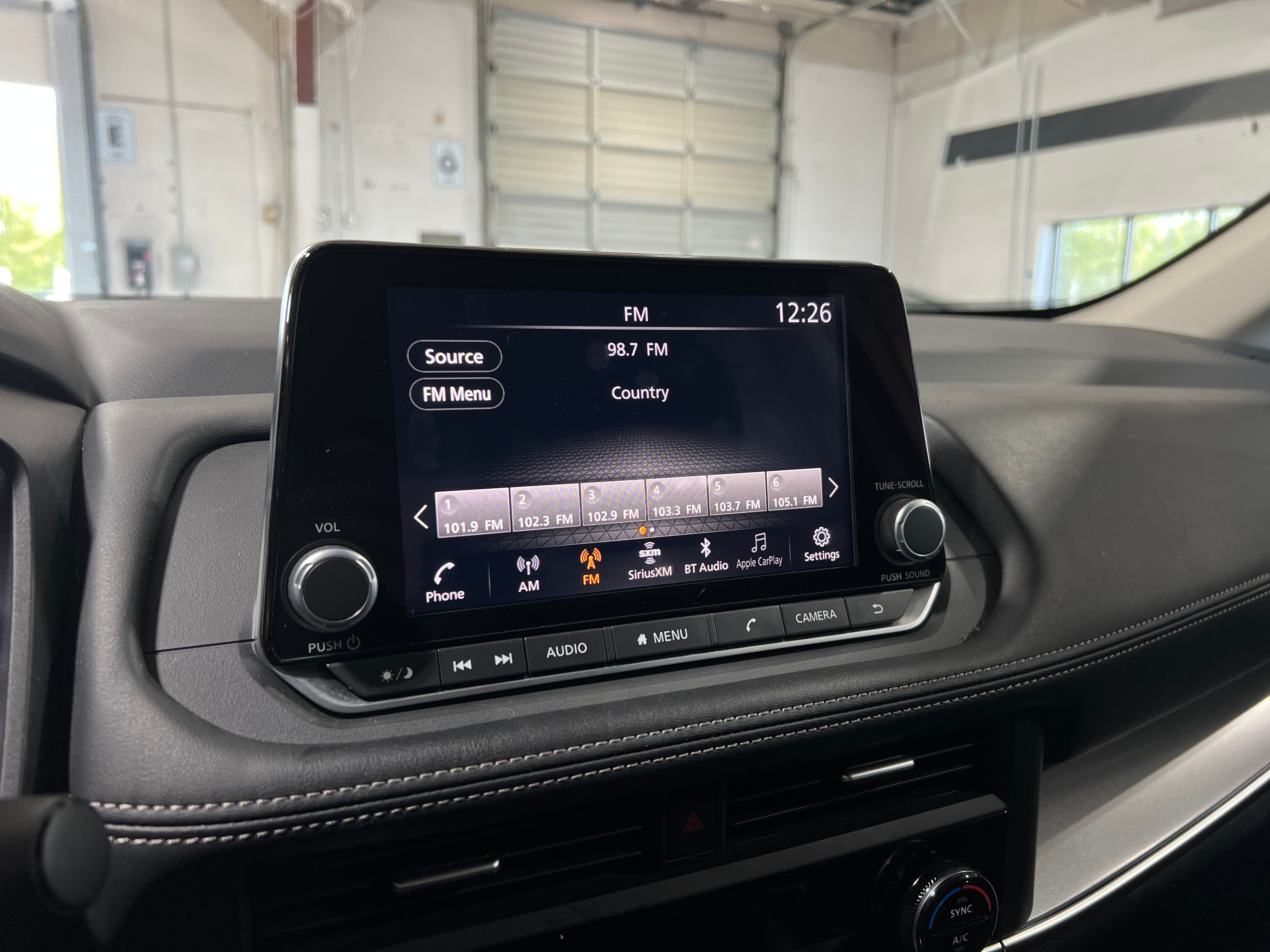 2024 Nissan Rogue SV 4