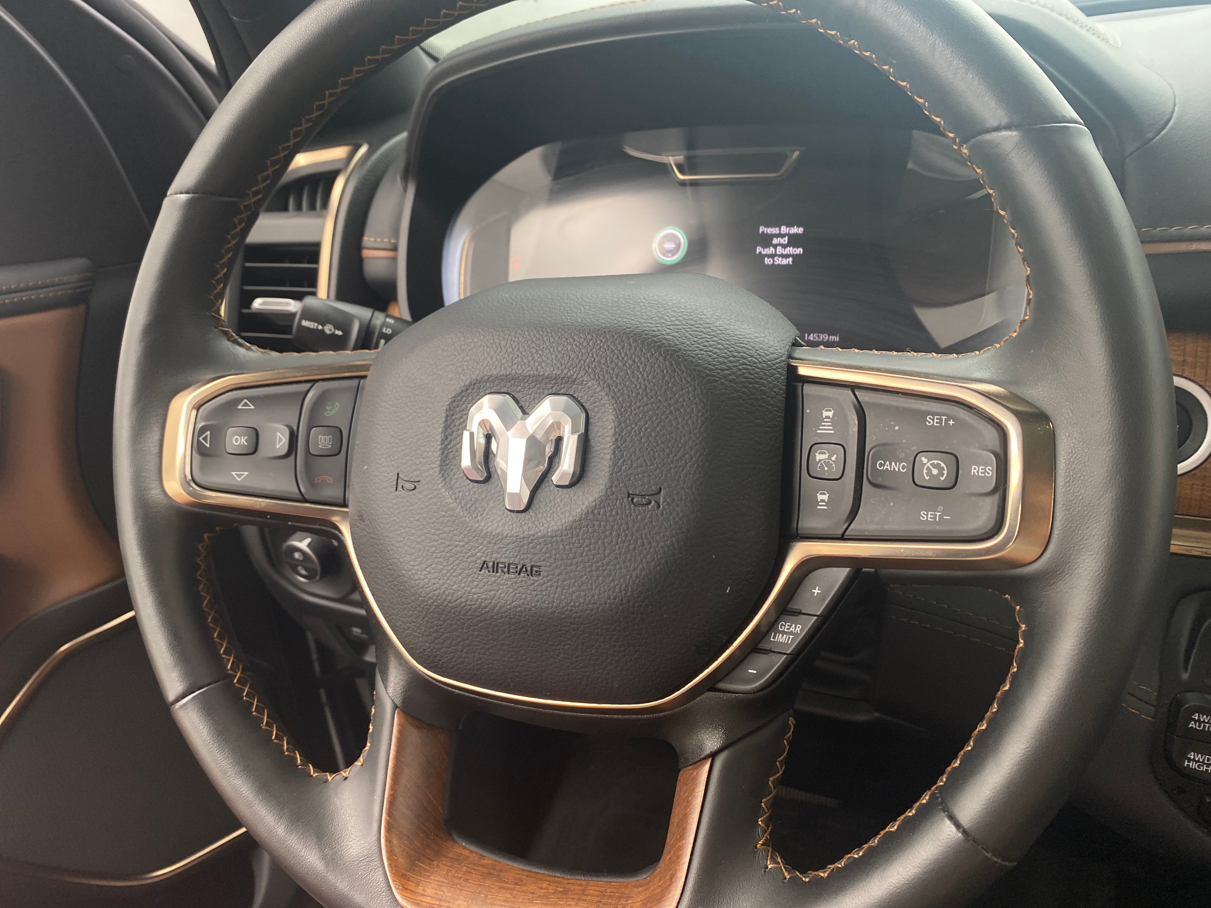 2024 RAM 1500 Longhorn 4