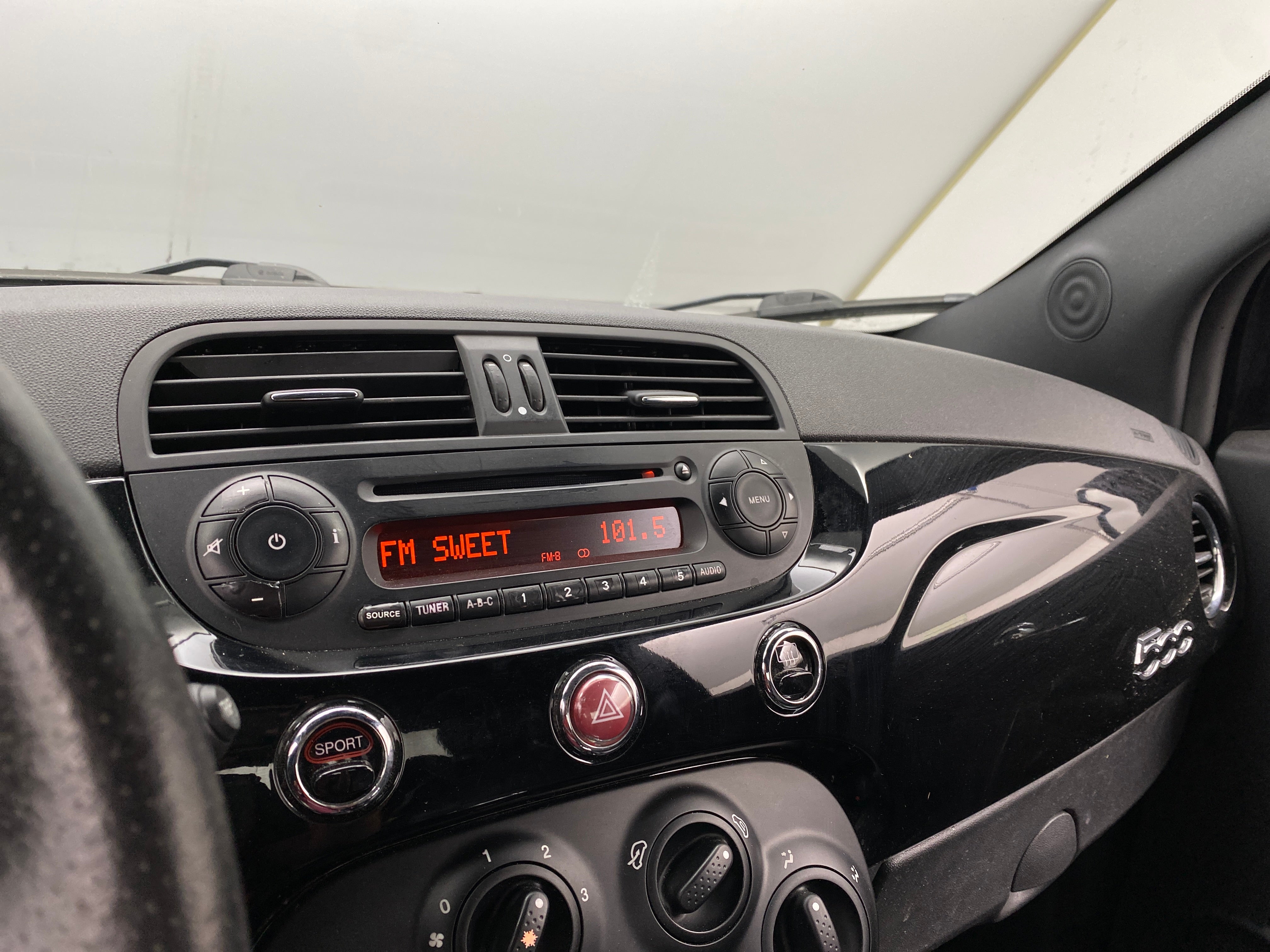 2015 Fiat 500 Sport 4