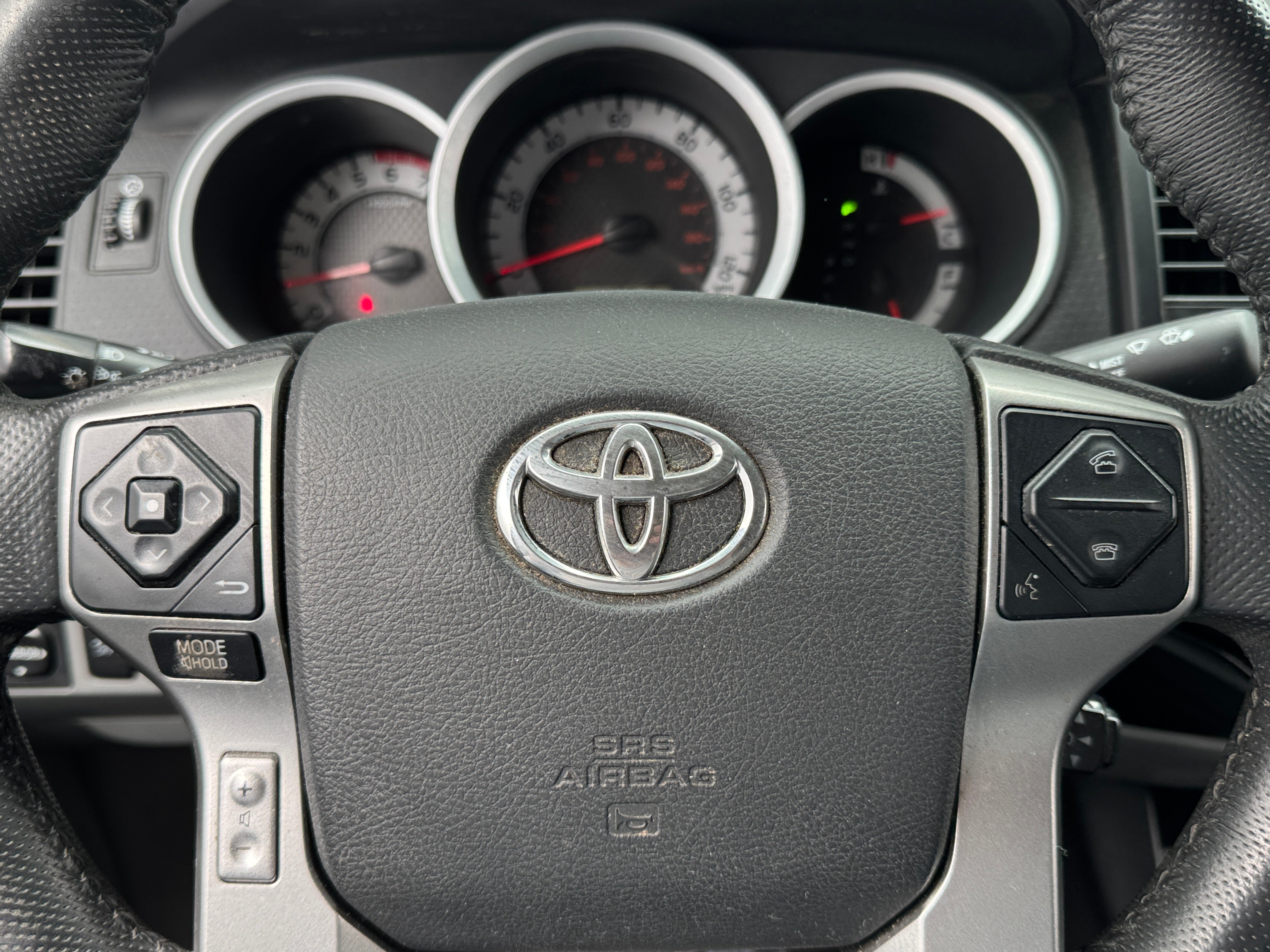 2015 Toyota Tacoma  5