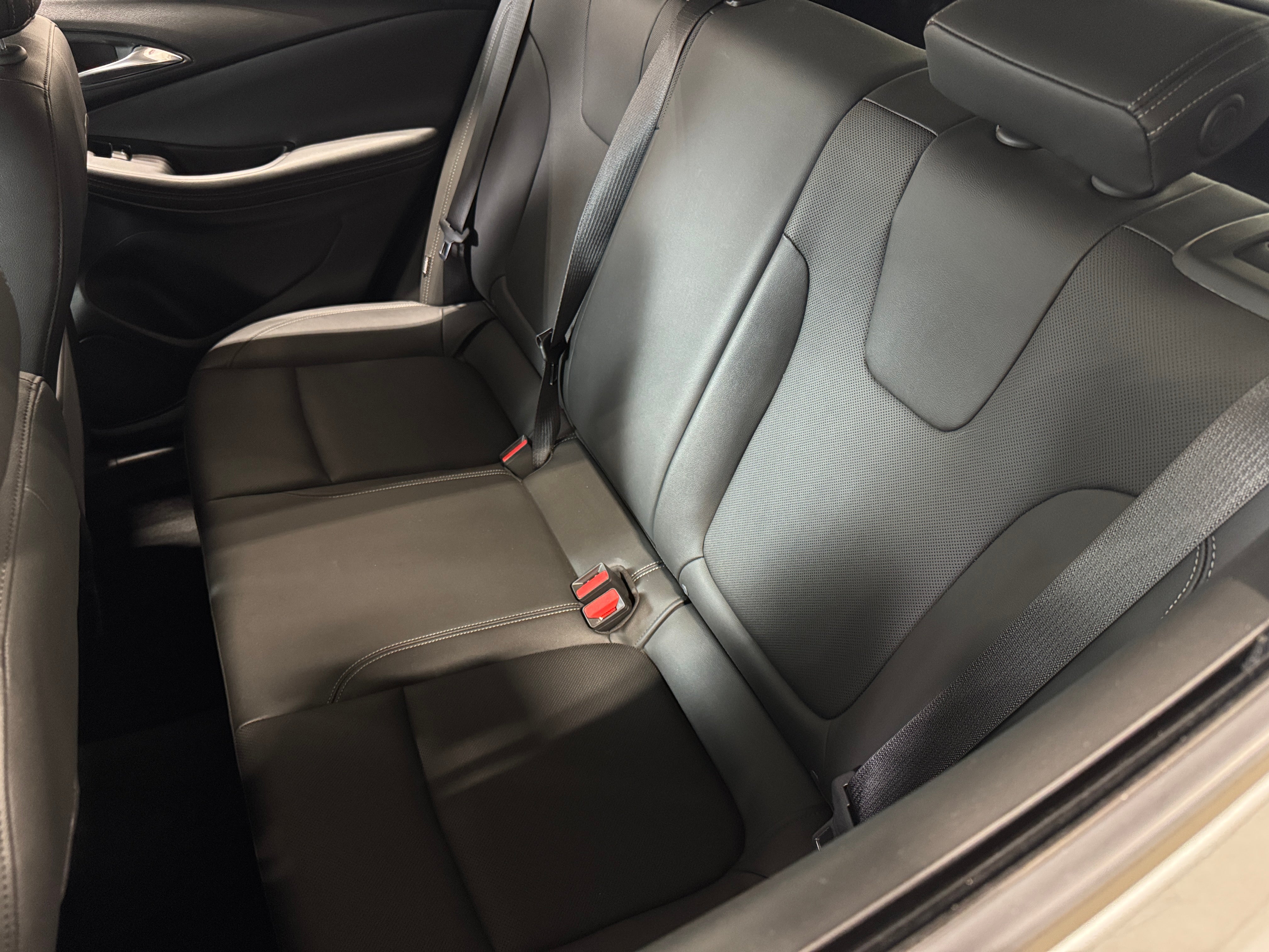 2024 Buick Encore GX Sport Touring 5