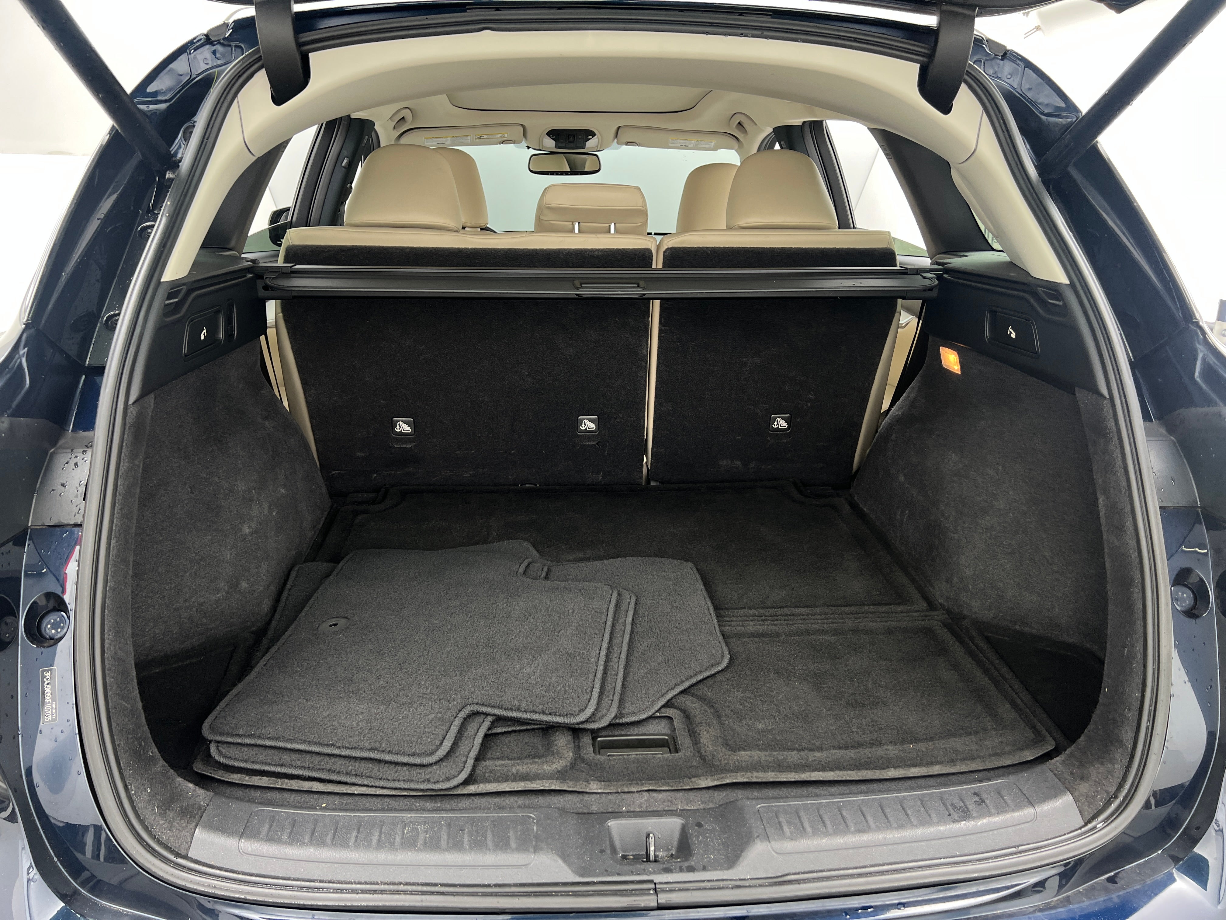 2019 INFINITI QX50 Essential 6