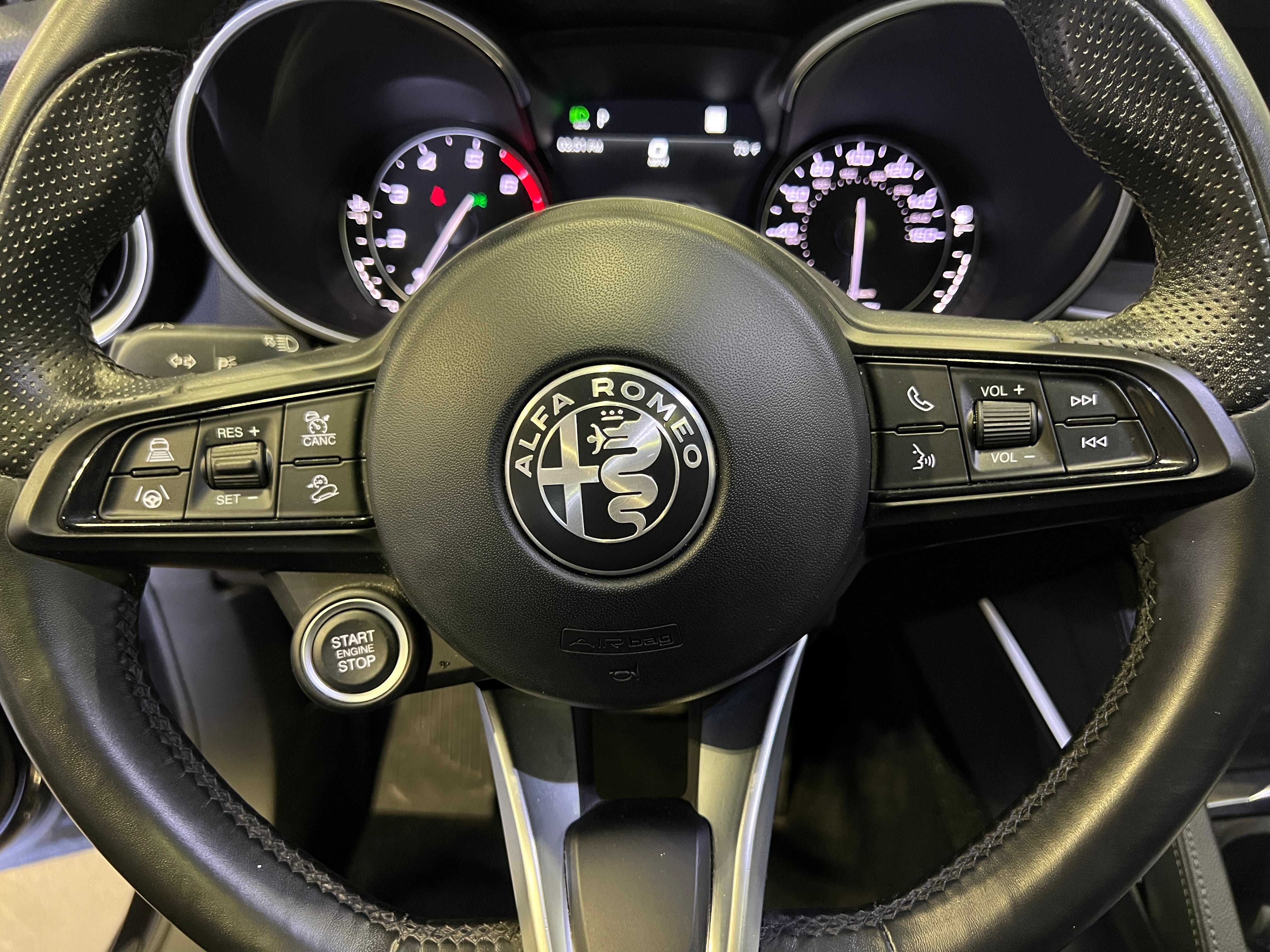 2021 Alfa Romeo Stelvio Ti 4