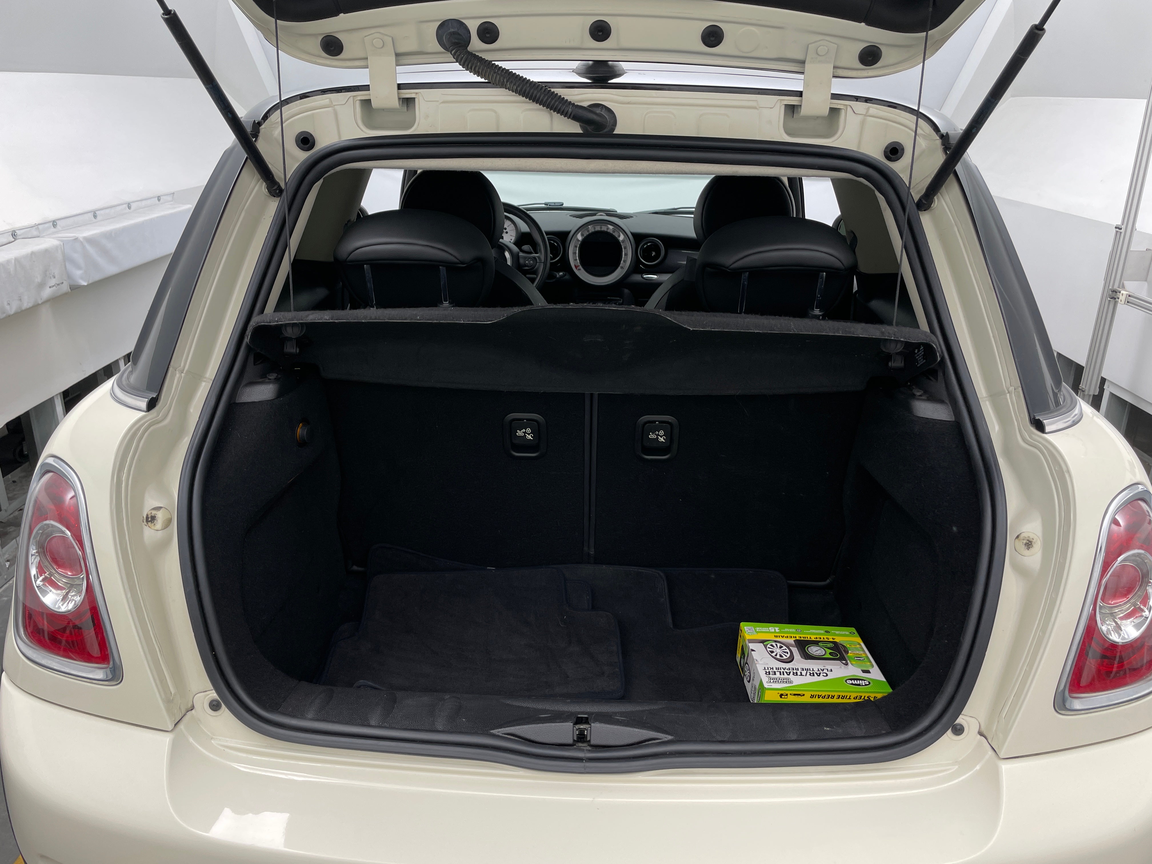2013 MINI Cooper Hardtop S 6