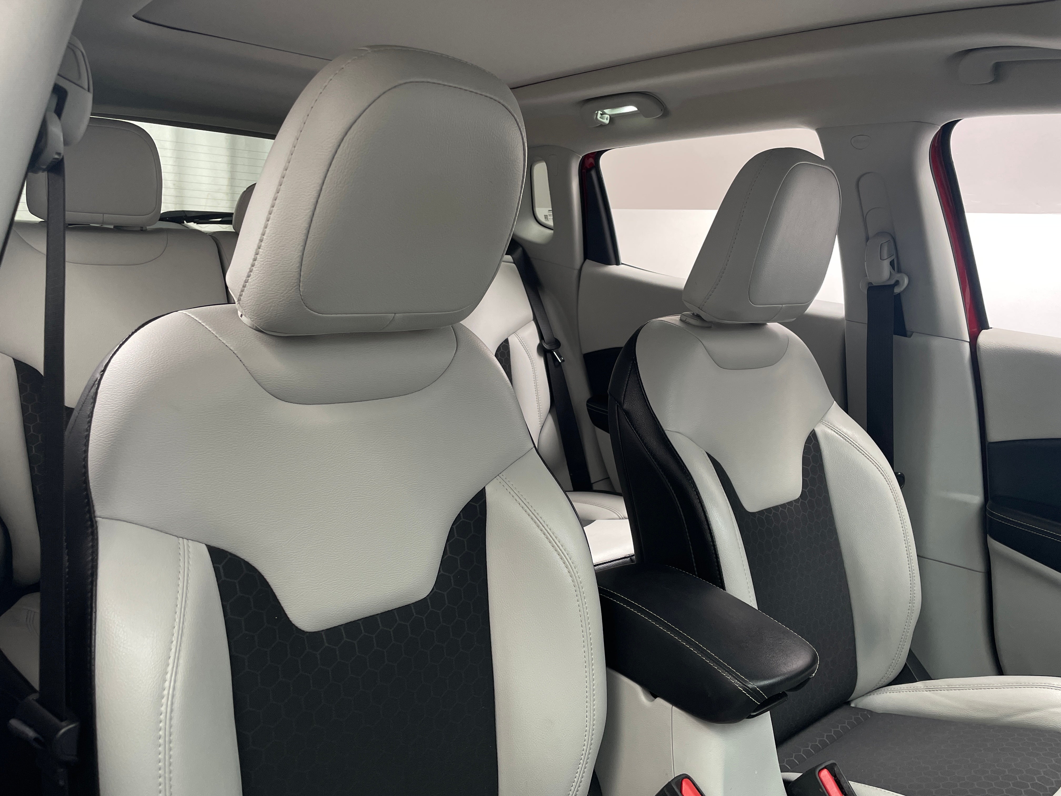 2019 Jeep Compass Latitude 2