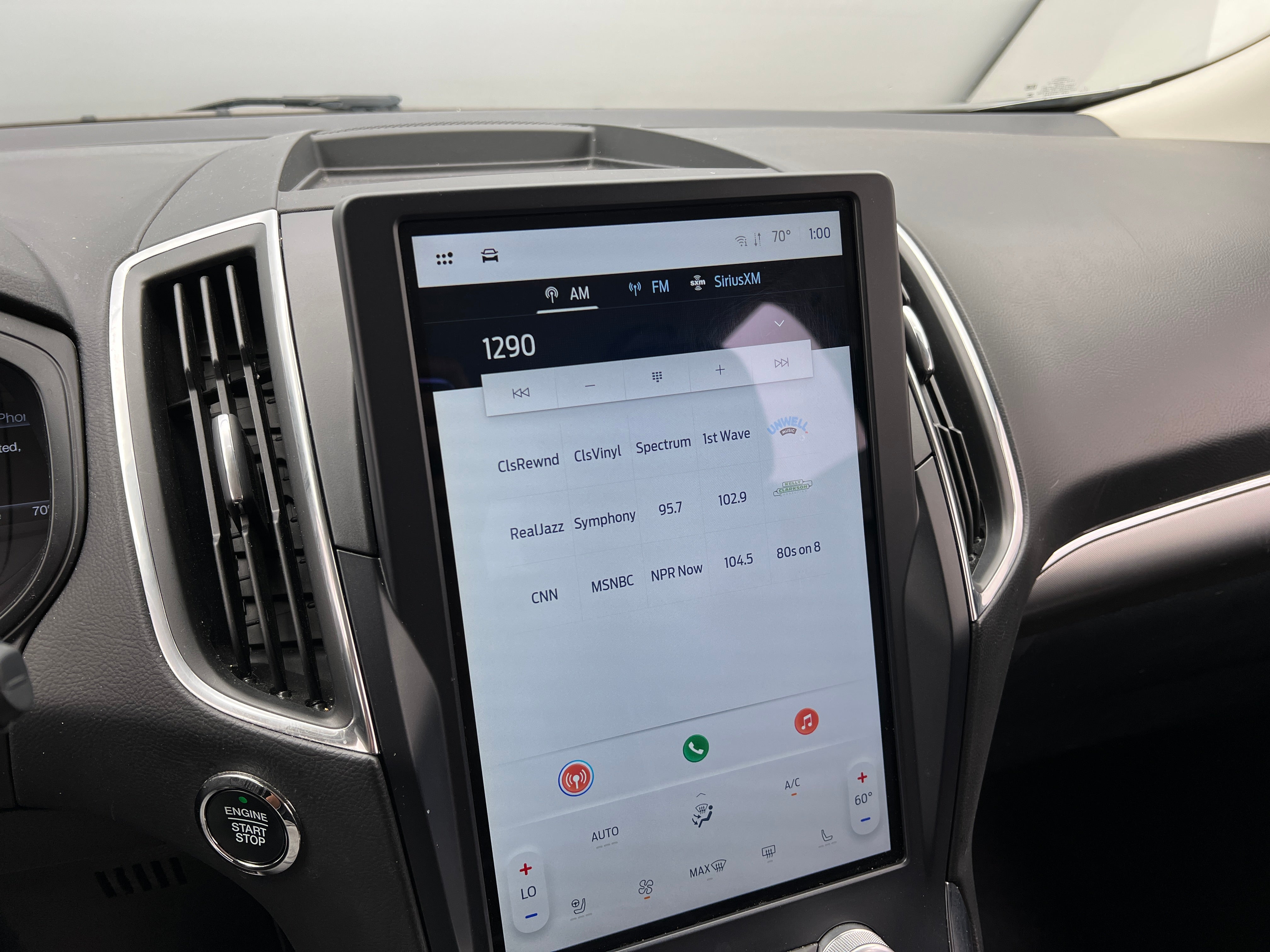 2023 Ford Edge Titanium 3
