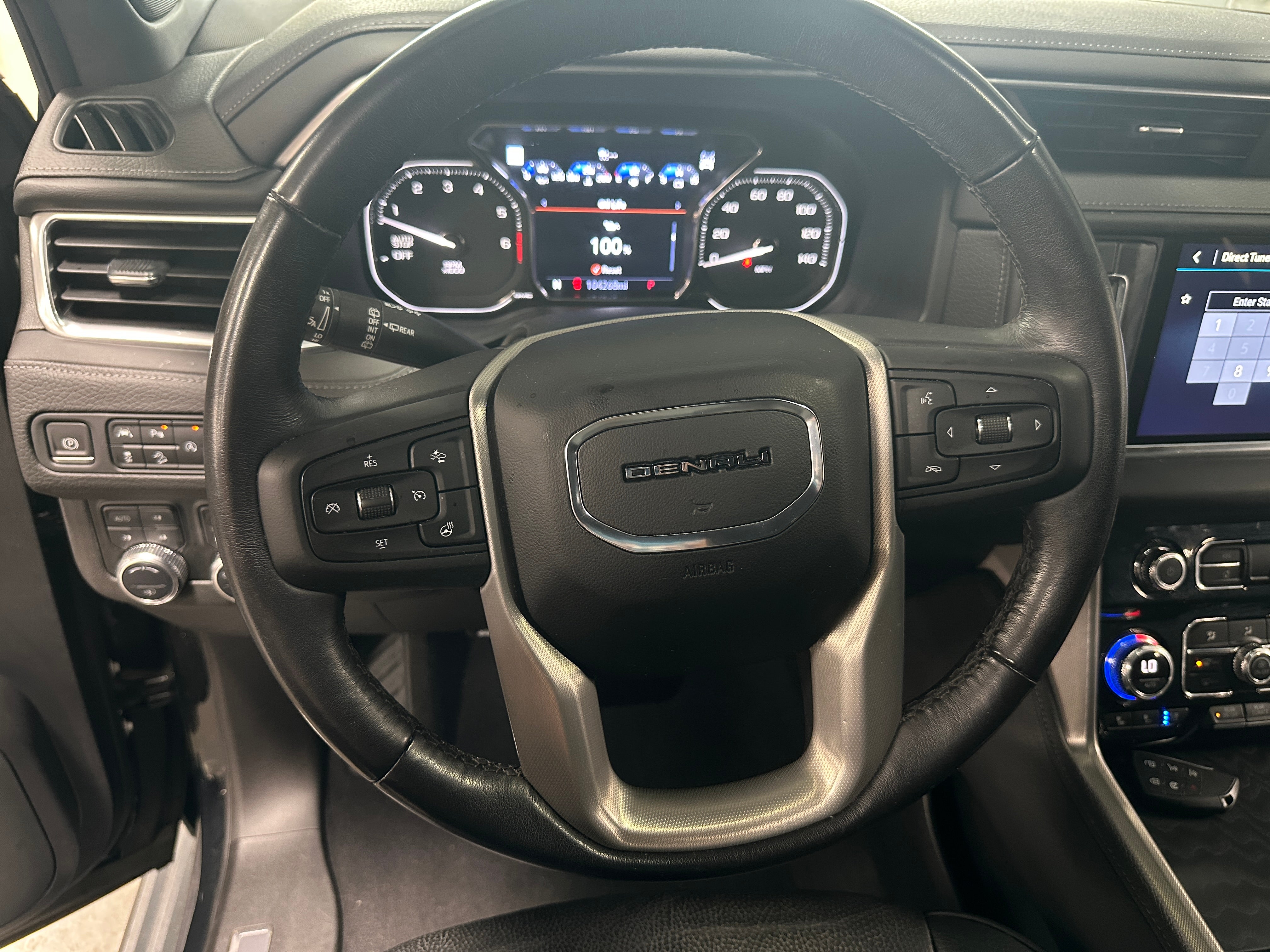 2021 GMC Yukon Denali 4