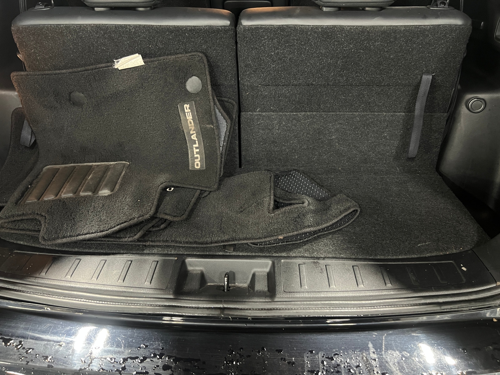 Thumbnail: 2022 Mitsubishi Outlander - 6