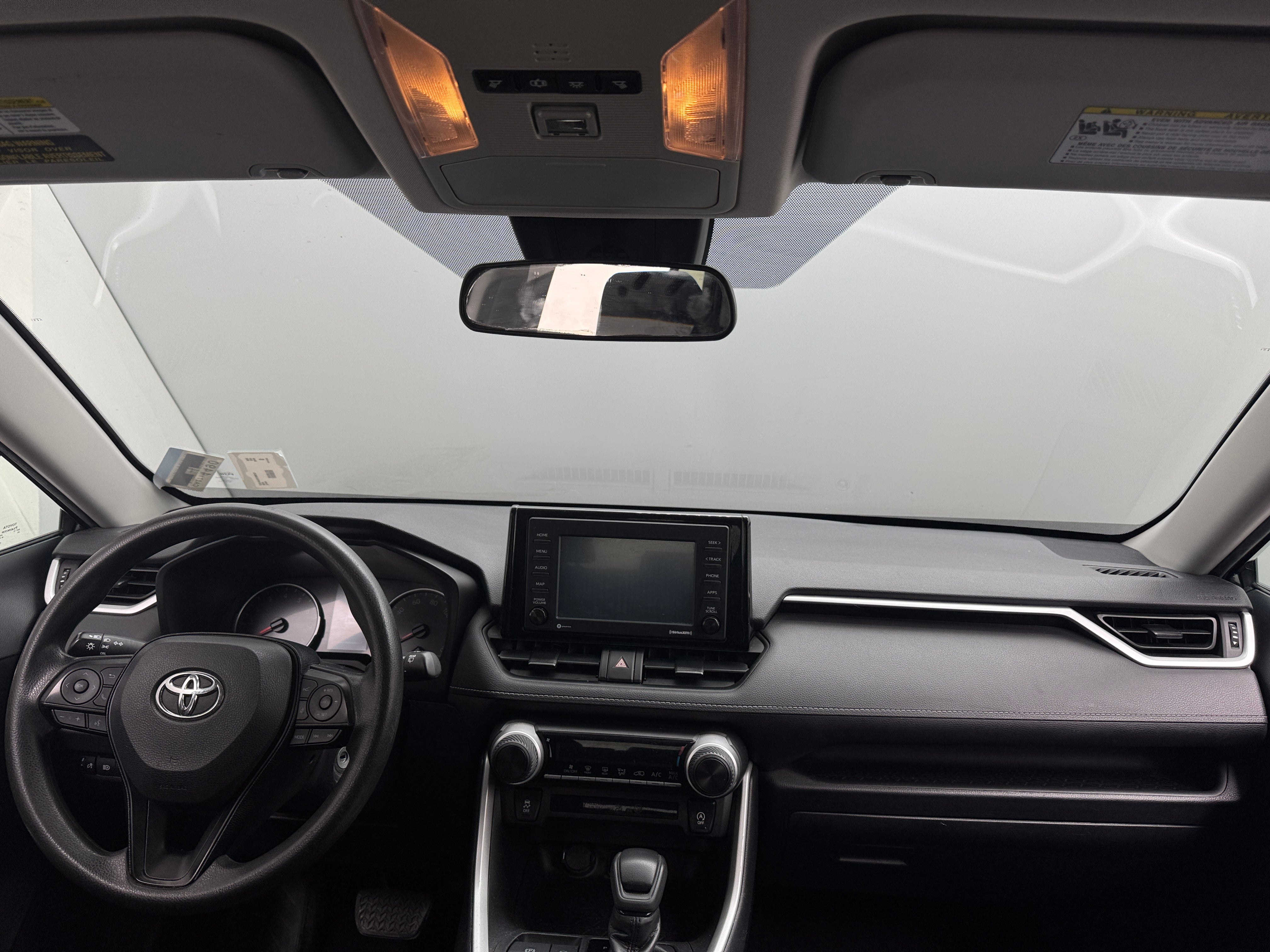 2020 Toyota RAV4 LE 3
