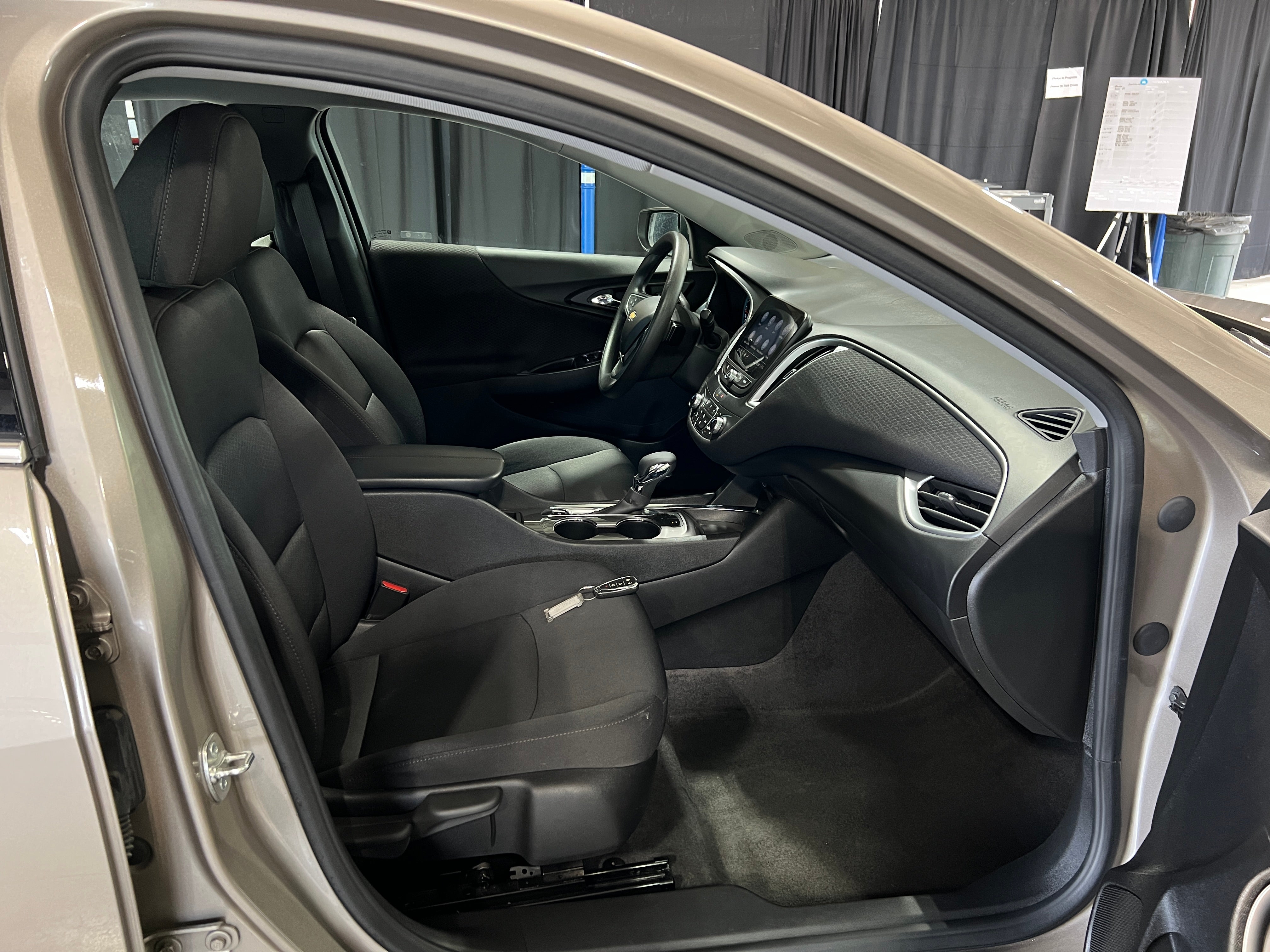 2024 Chevrolet Malibu LT 2