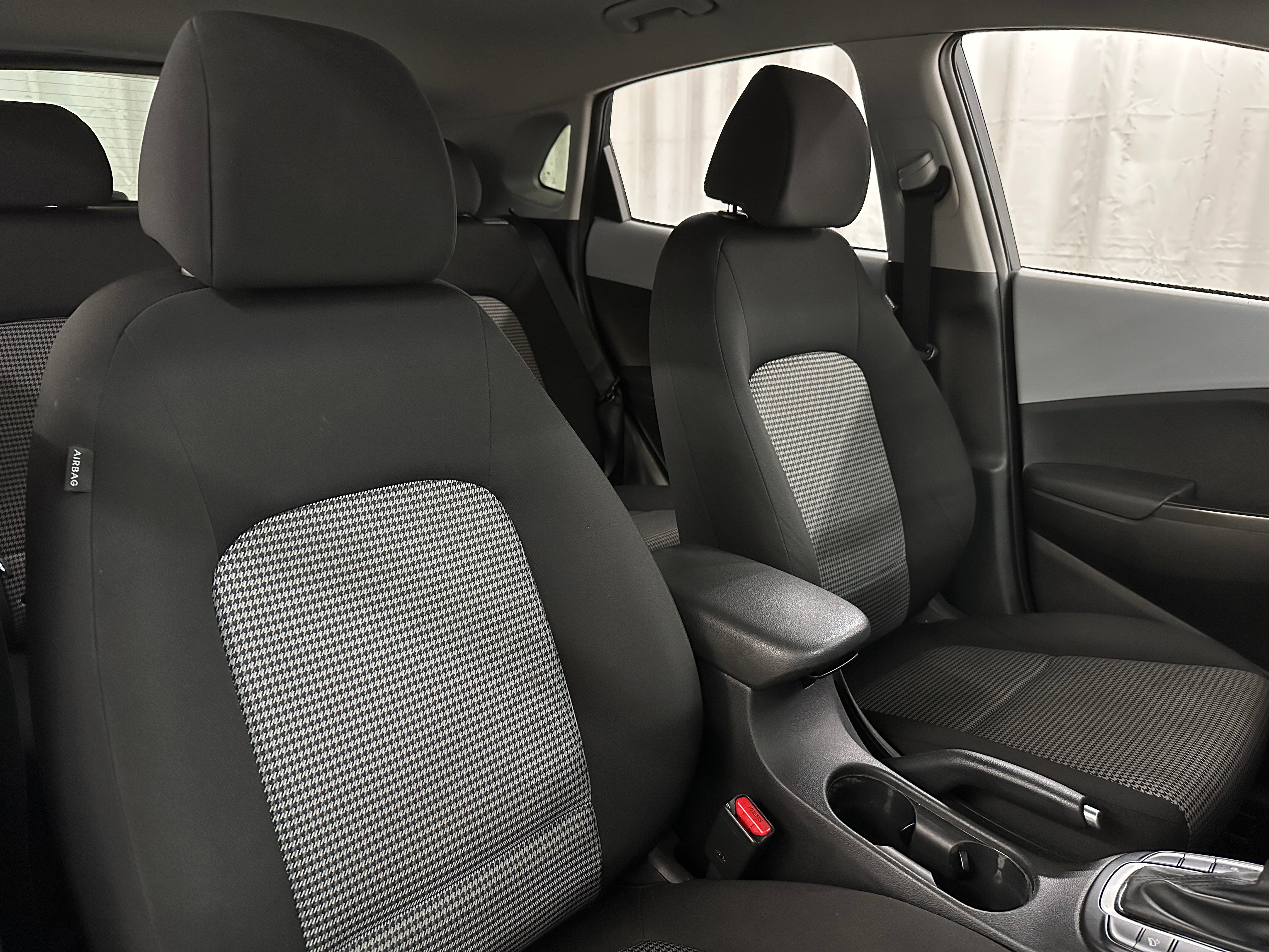 2018 Hyundai Kona SEL 2