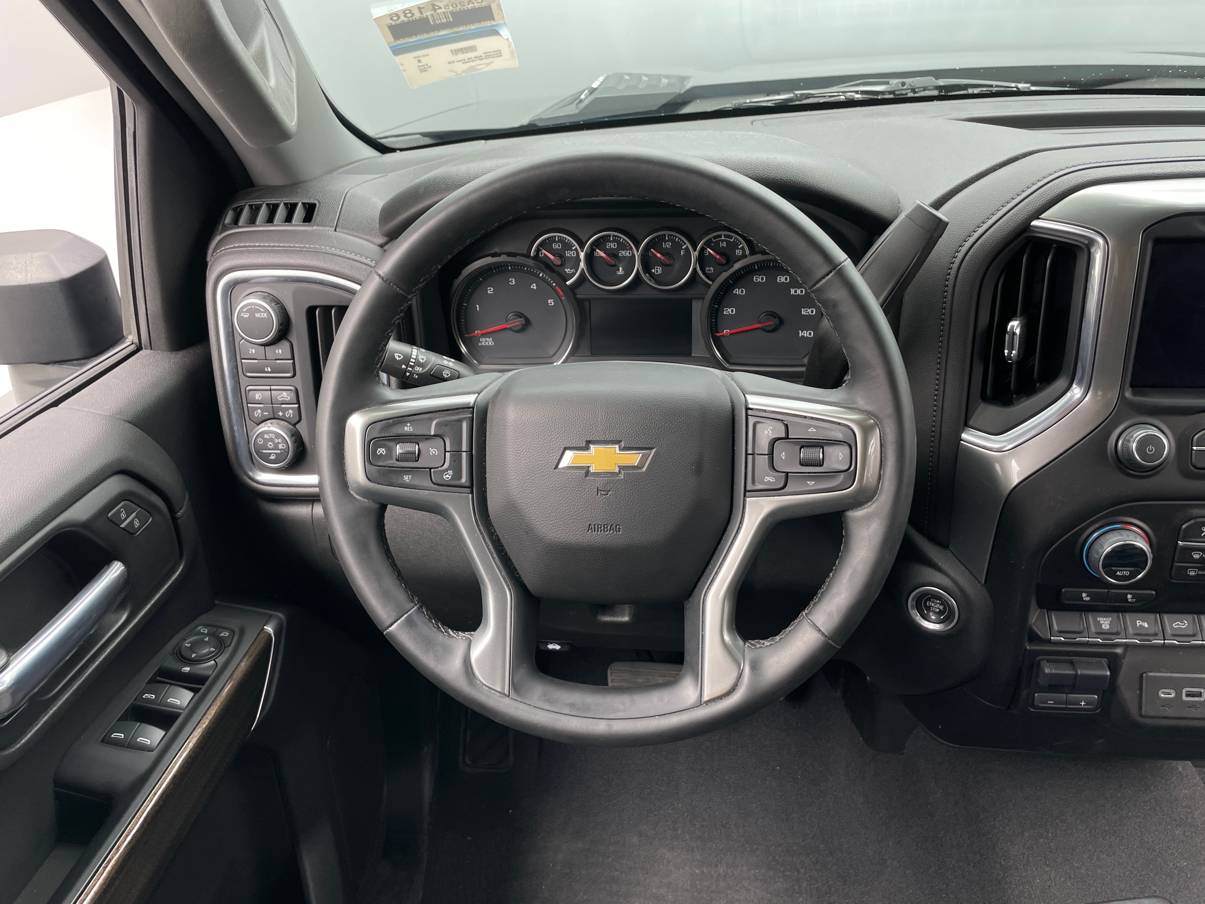 2023 Chevrolet Silverado 3500 LT 5